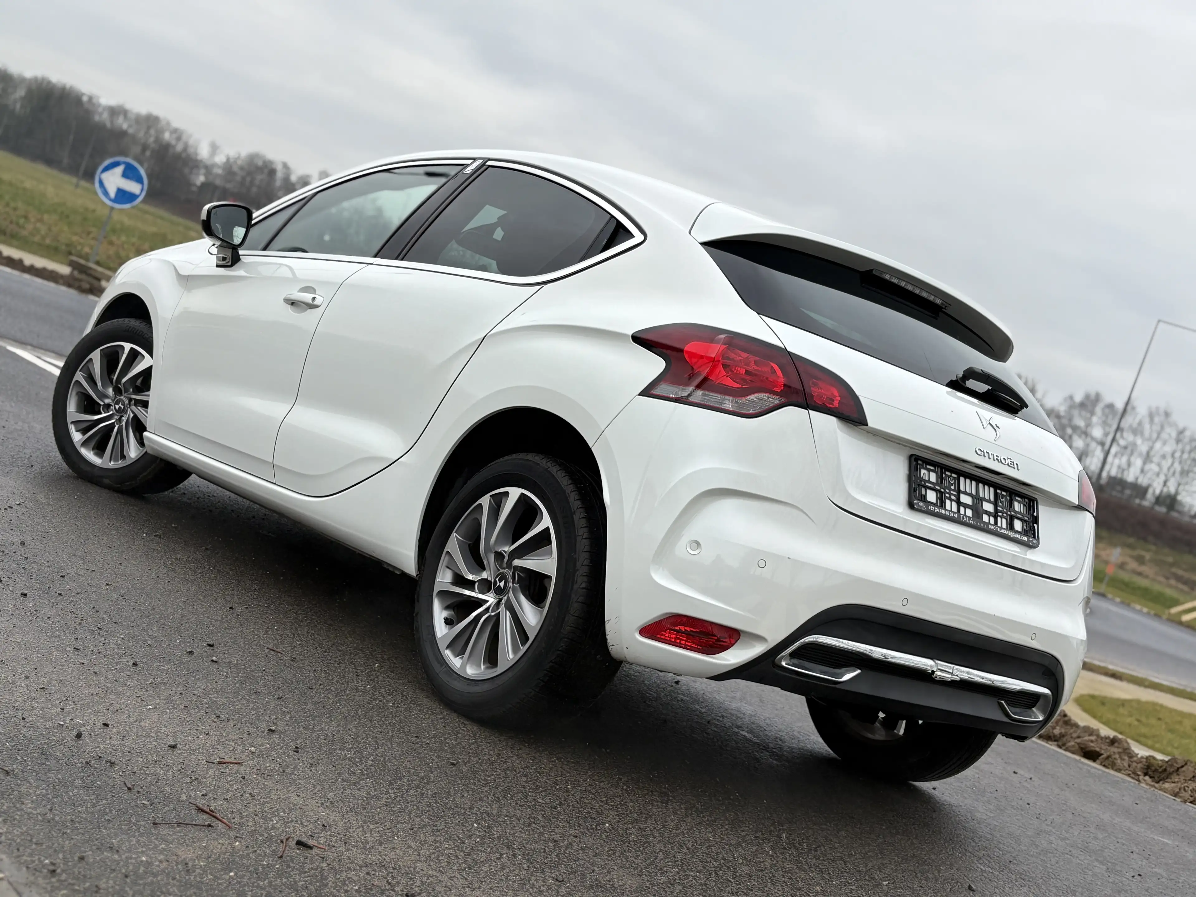 Citroen DS4 DS4 1.6 e-HDi — photo 3