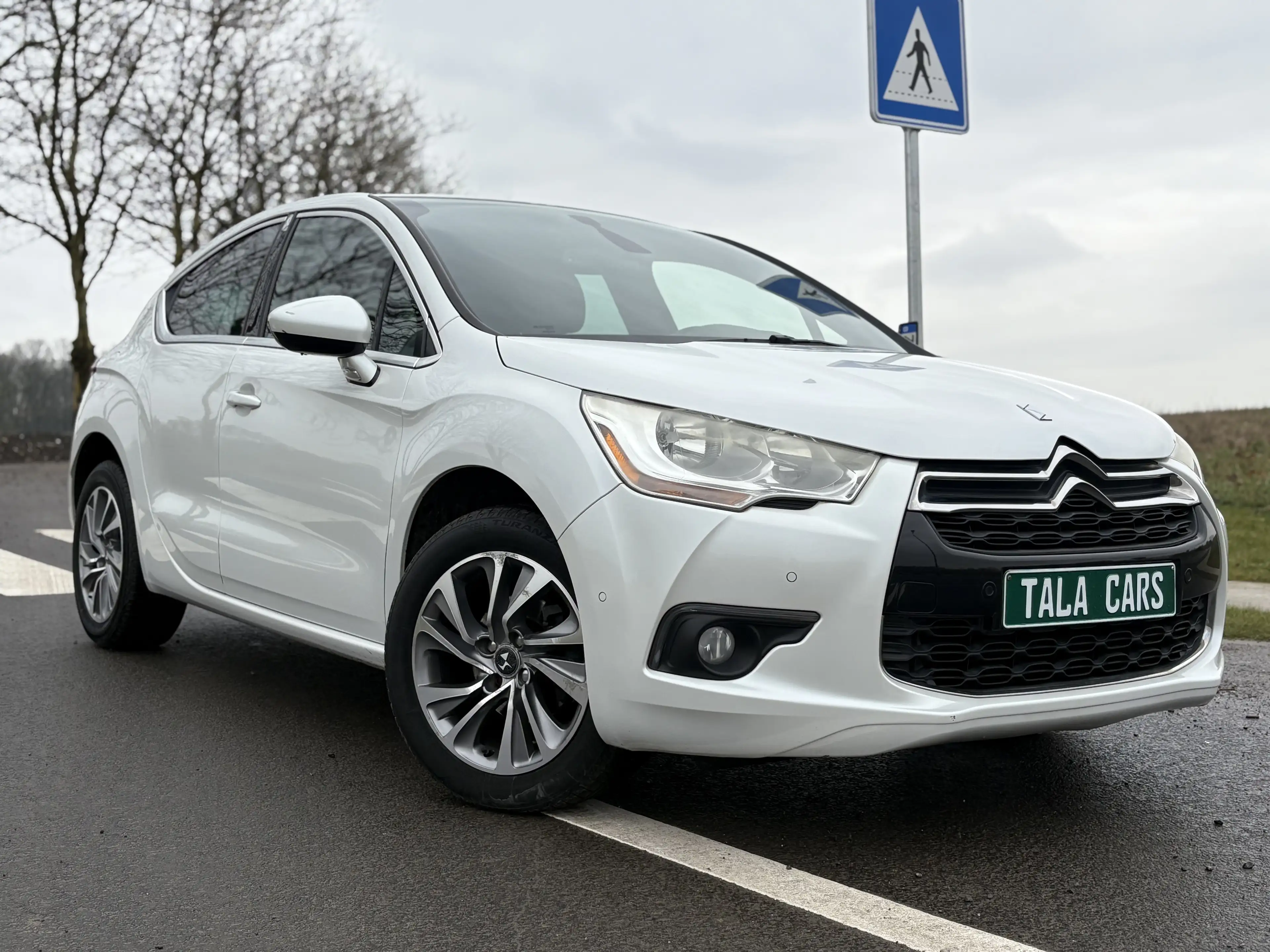 Citroen DS4 DS4 1.6 e-HDi — photo 6