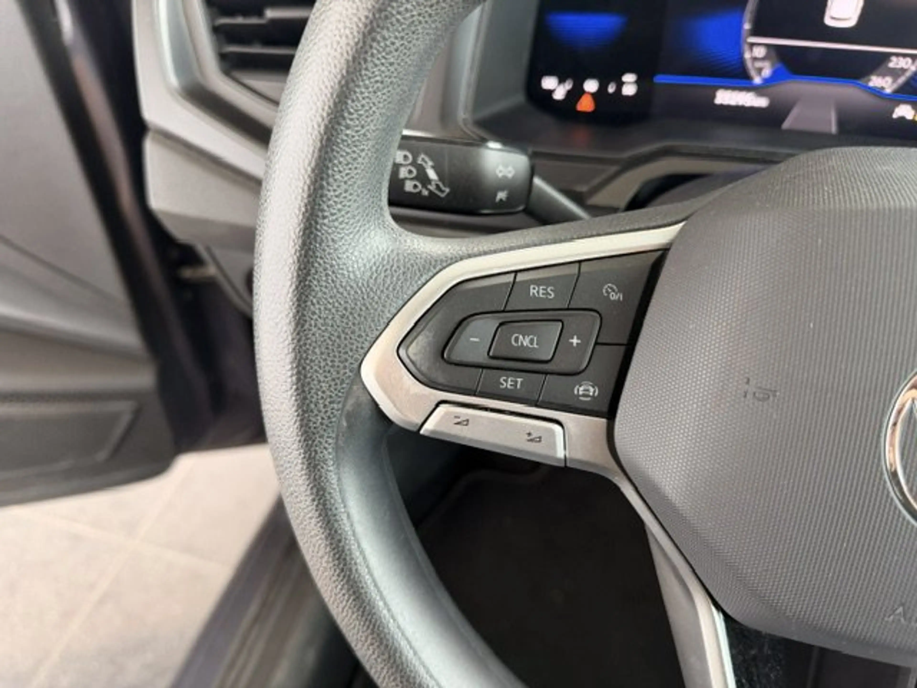 Volkswagen Polo FRECH 1.0 BENZINE MET SLECHTS 33000KM!!!!! — photo 15