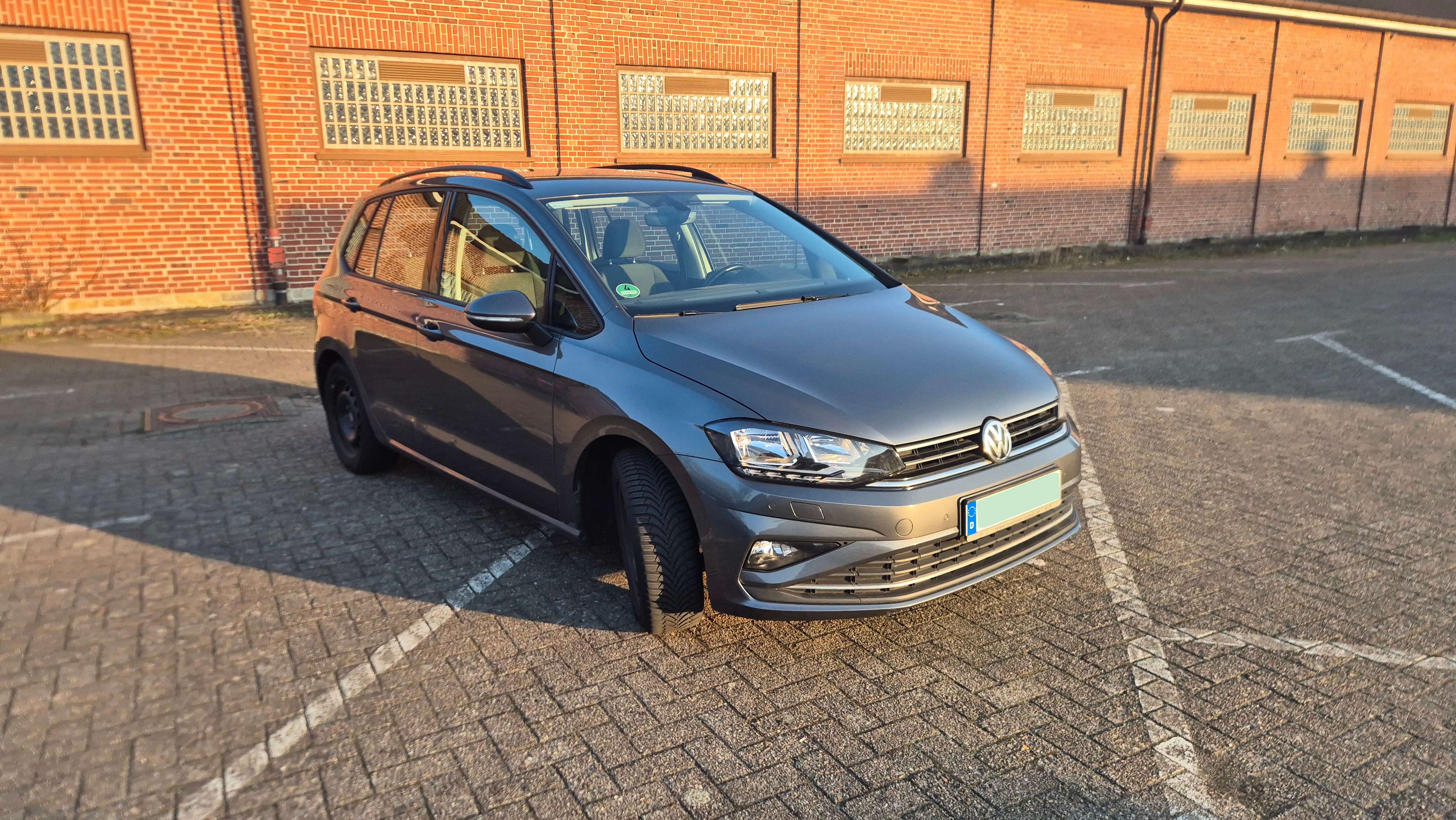 Second hand Volkswagen Golf Sportsvan 1.5