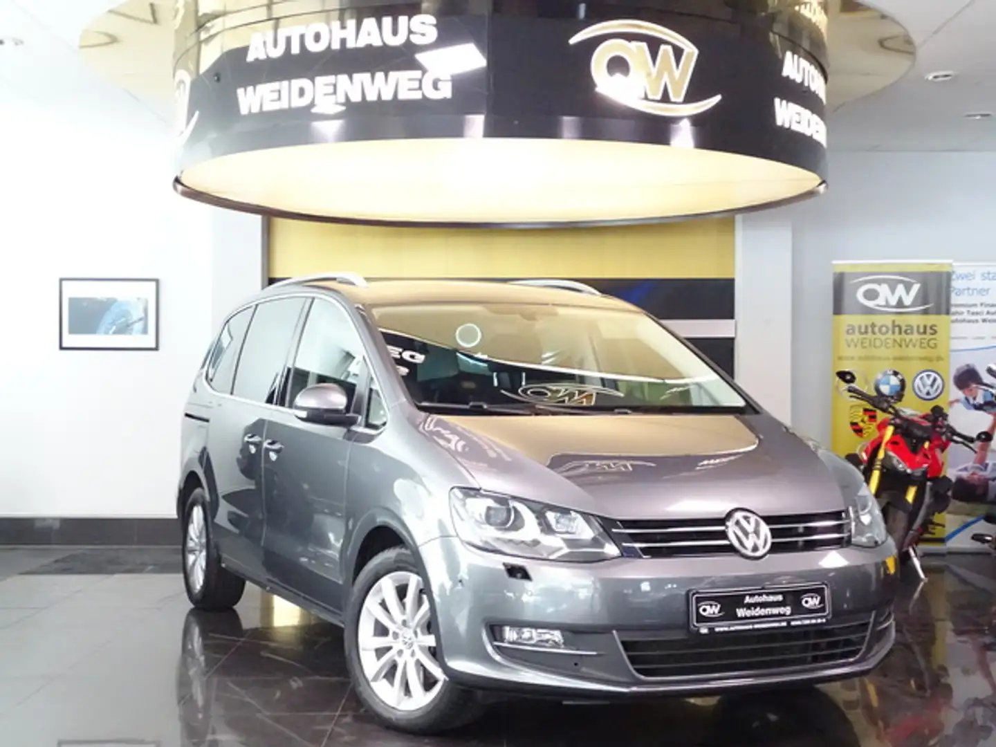 Volkswagen Sharan 2.0 TDI 4Motion DSG Leder.Cam AHK 7Sitzer Gris - 1
