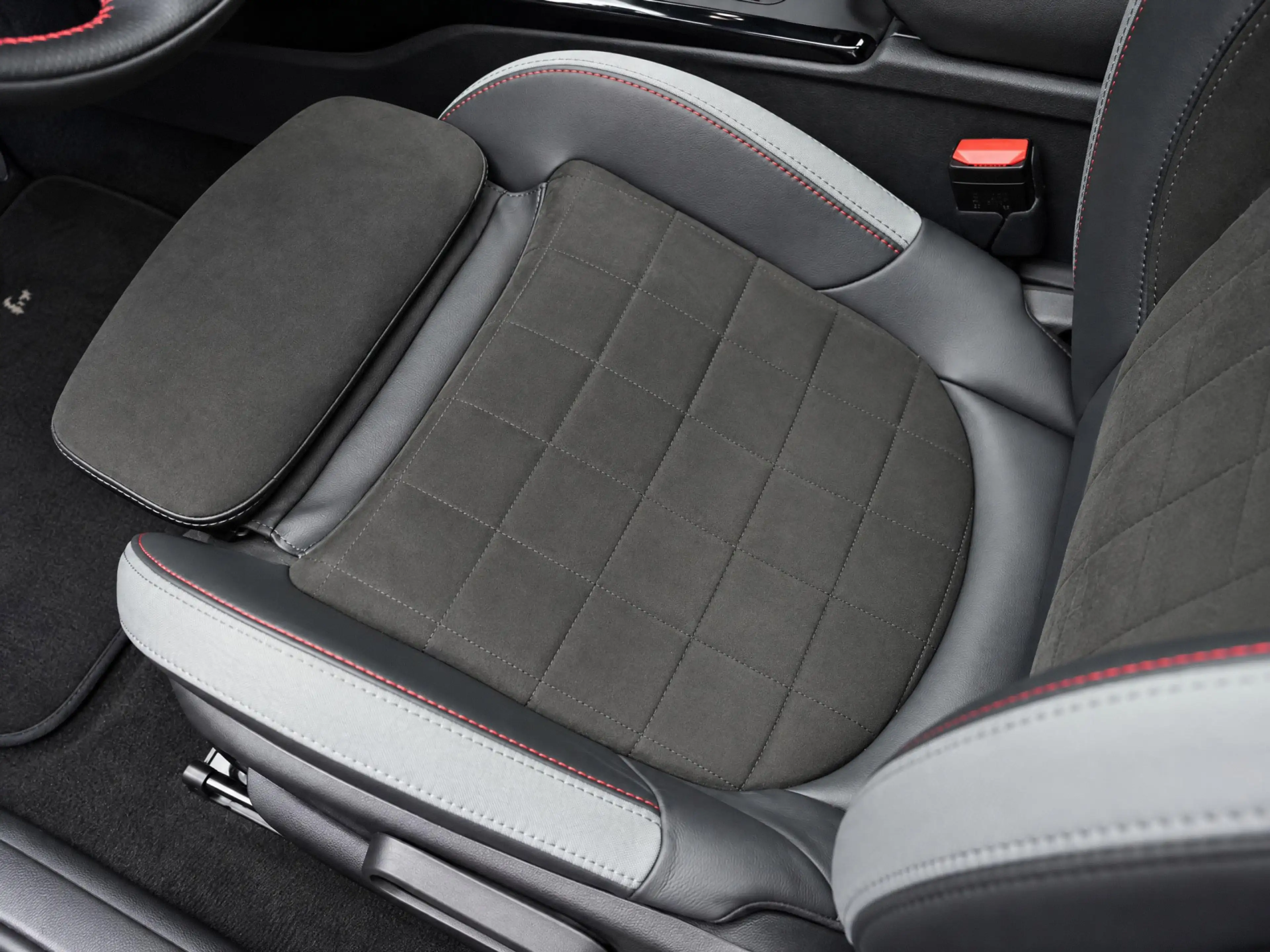 MINI John Cooper Works Clubman JCW ALL4 Automaat / Panoramadak / JCW Sportstoelen — photo 12