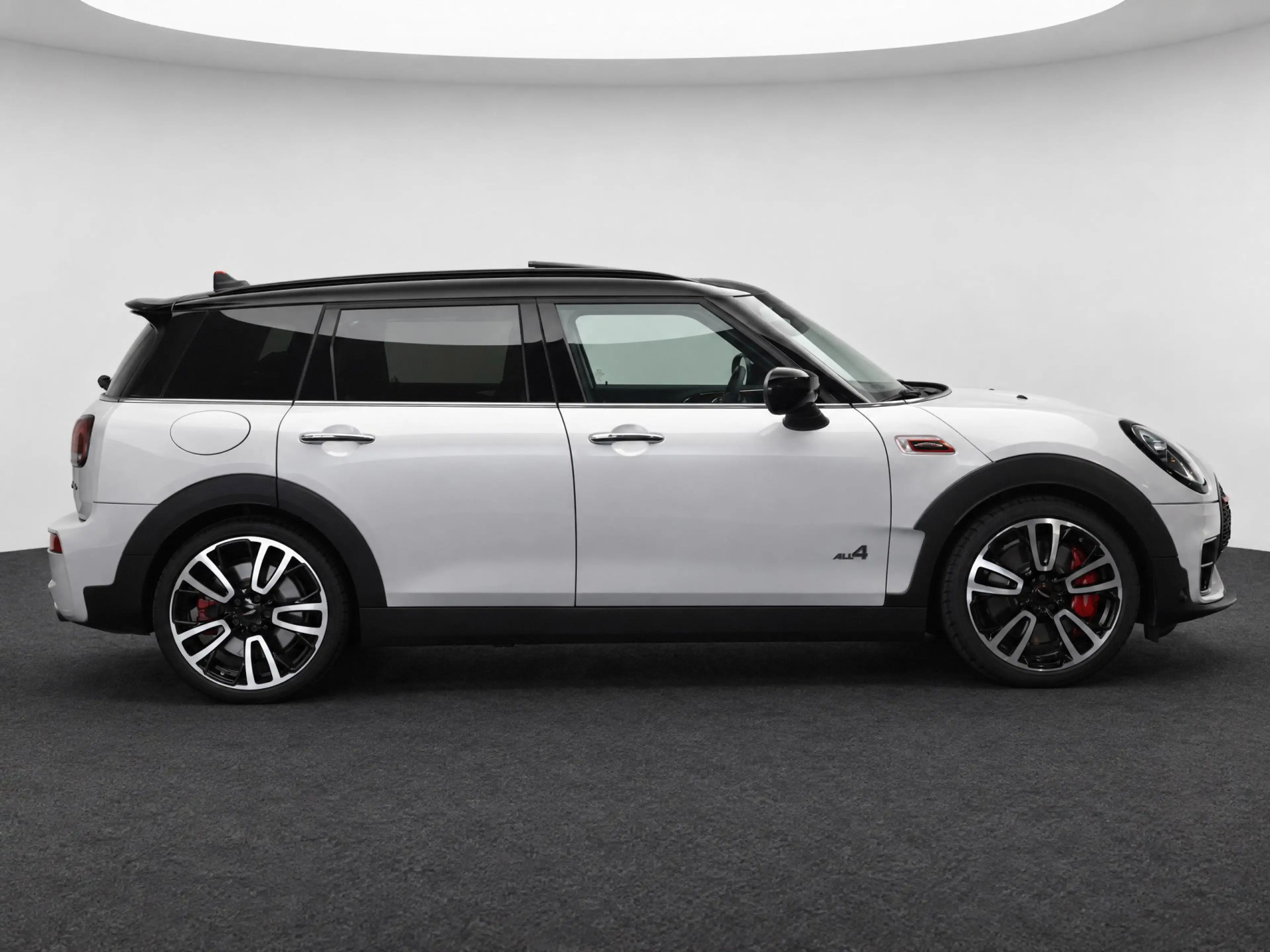 MINI John Cooper Works Clubman JCW ALL4 Automaat / Panoramadak / JCW Sportstoelen — photo 4