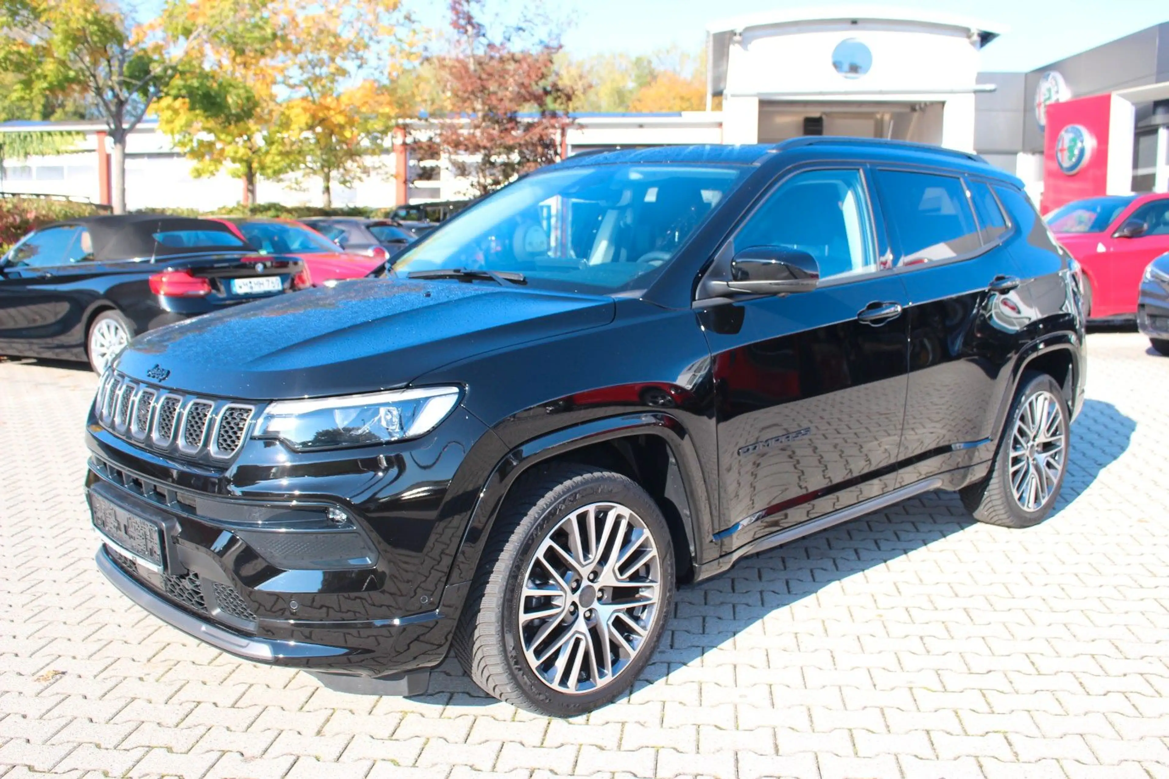 Jeep Compass Summit Mild-Hybrid FWD 360°KAM/LED/8FACH — photo 2