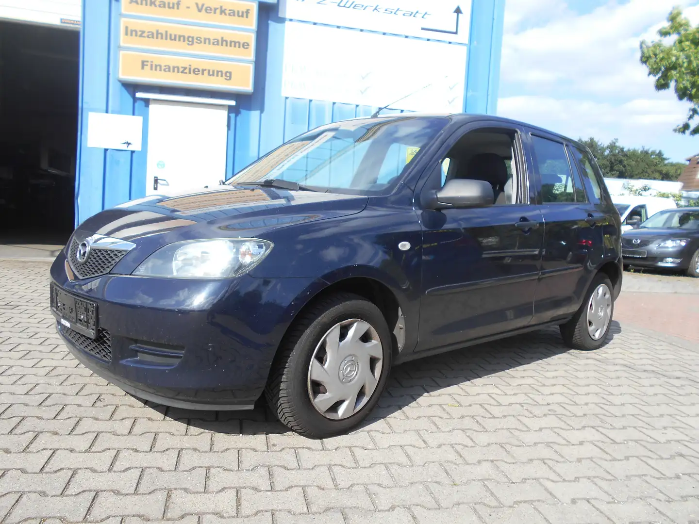 Mazda 2 1.25 Comfort Blau - 1