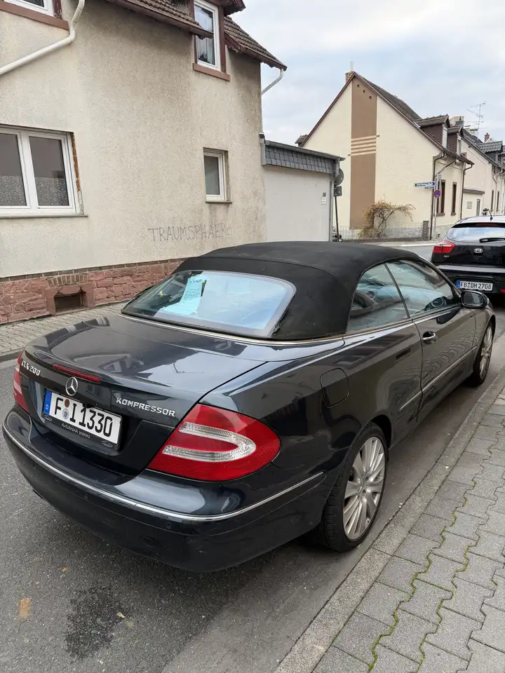 Mercedes-Benz CLK 200