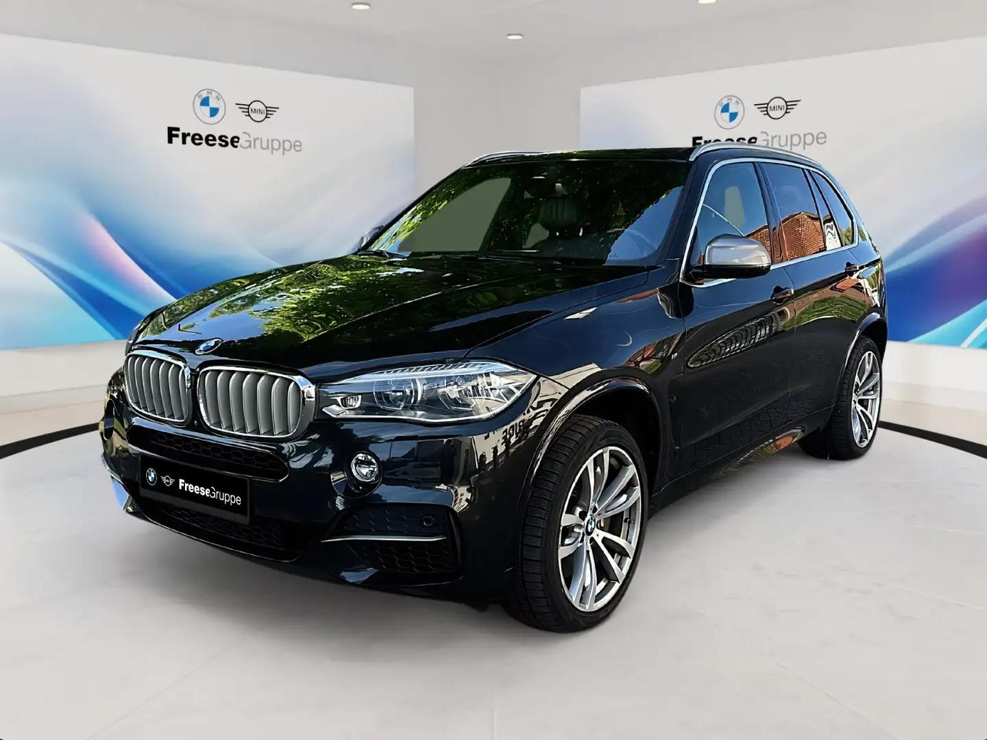 BMW X5 M 50d M Sportpaket Soft Close, Pano, Head-Up Noir - 1