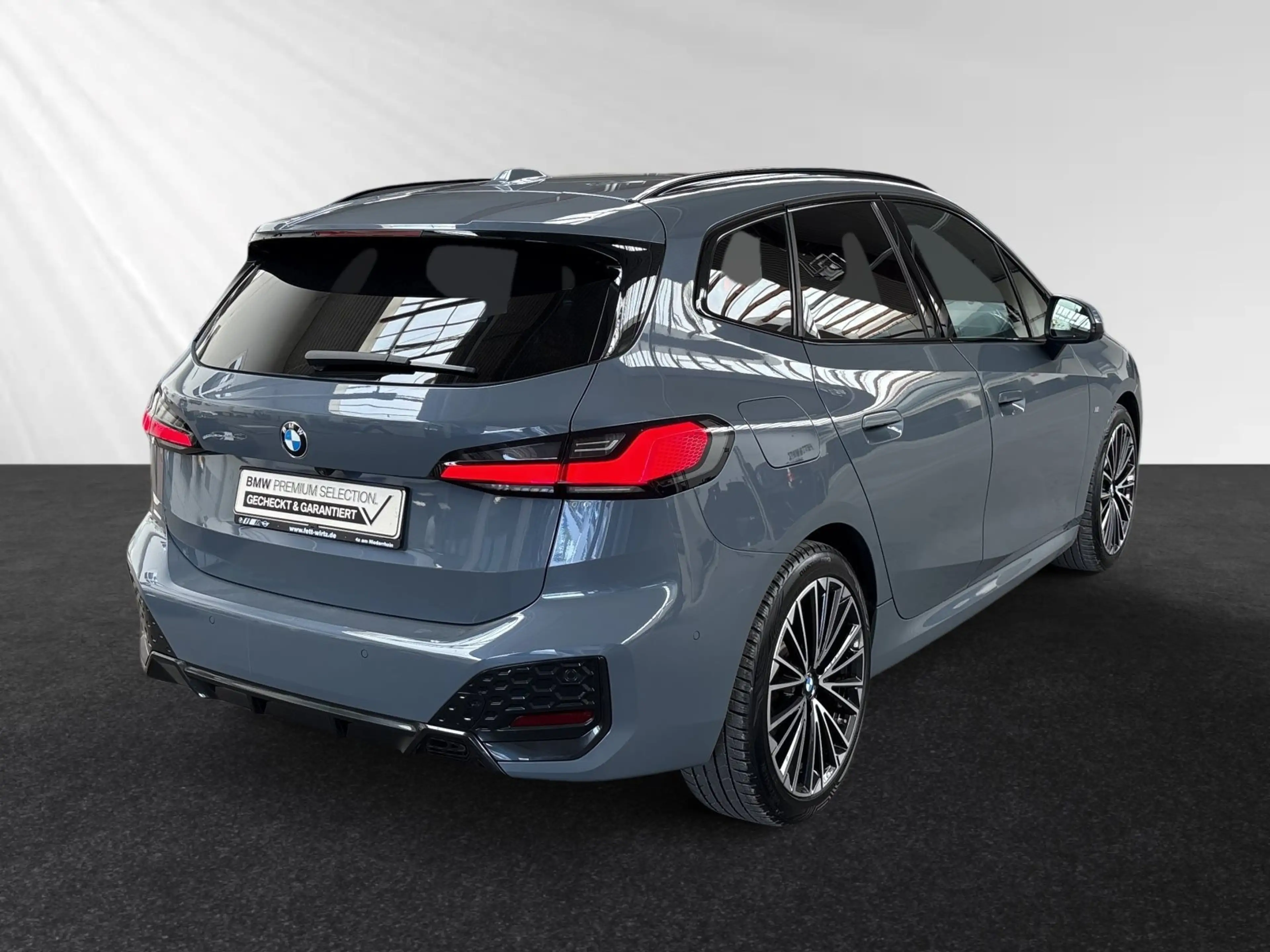 BMW 223 i Active Tourer M Sport|AHK|Pano|Head-Up|H/K — photo 3