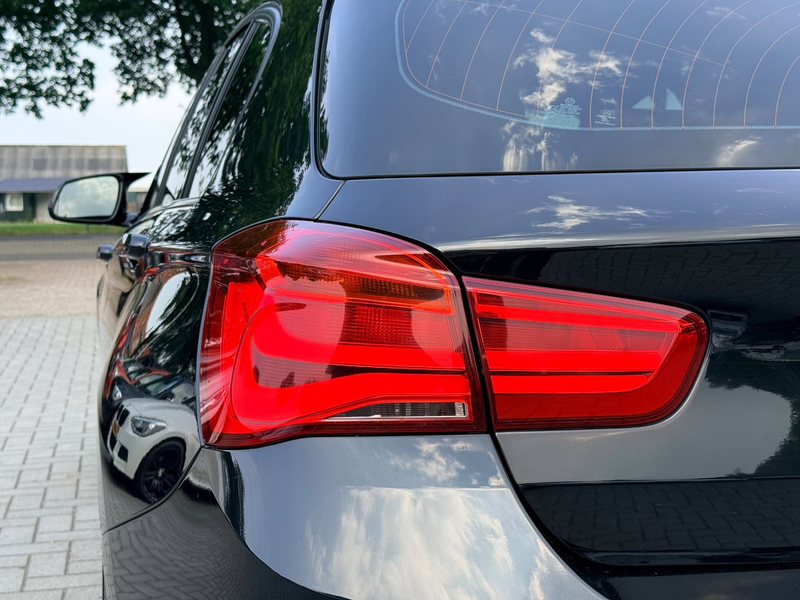 BMW 118 1-serie 118i Edition M Sport Shadow High Executive — photo 9