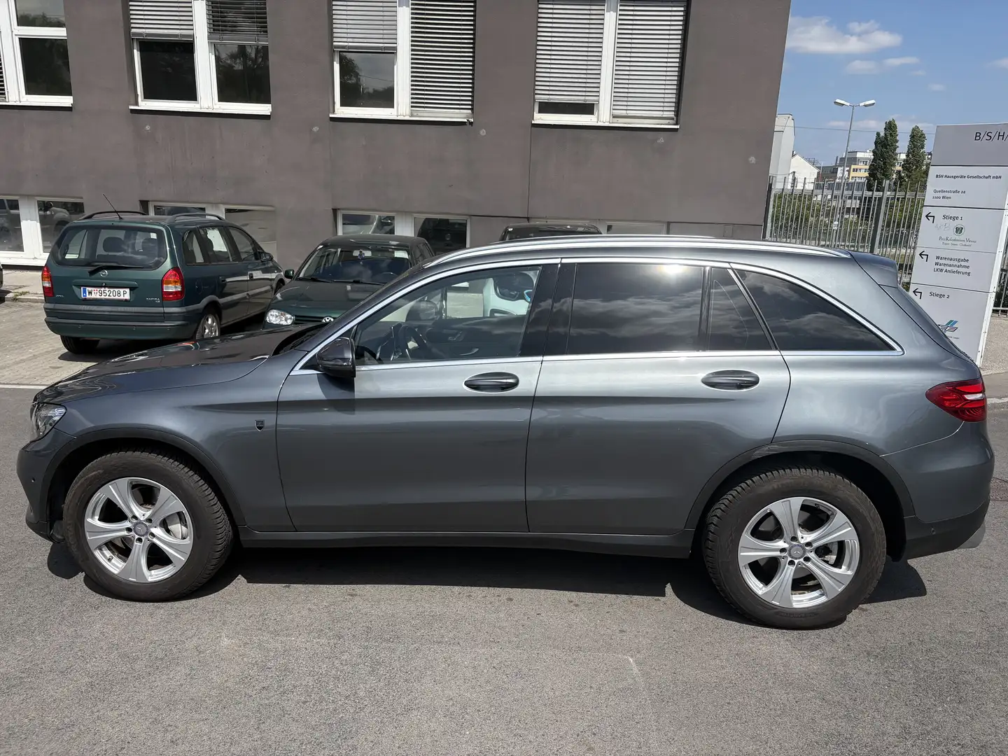 Mercedes-Benz GLC 250 d 4Matic 9G-TRONIC - 2