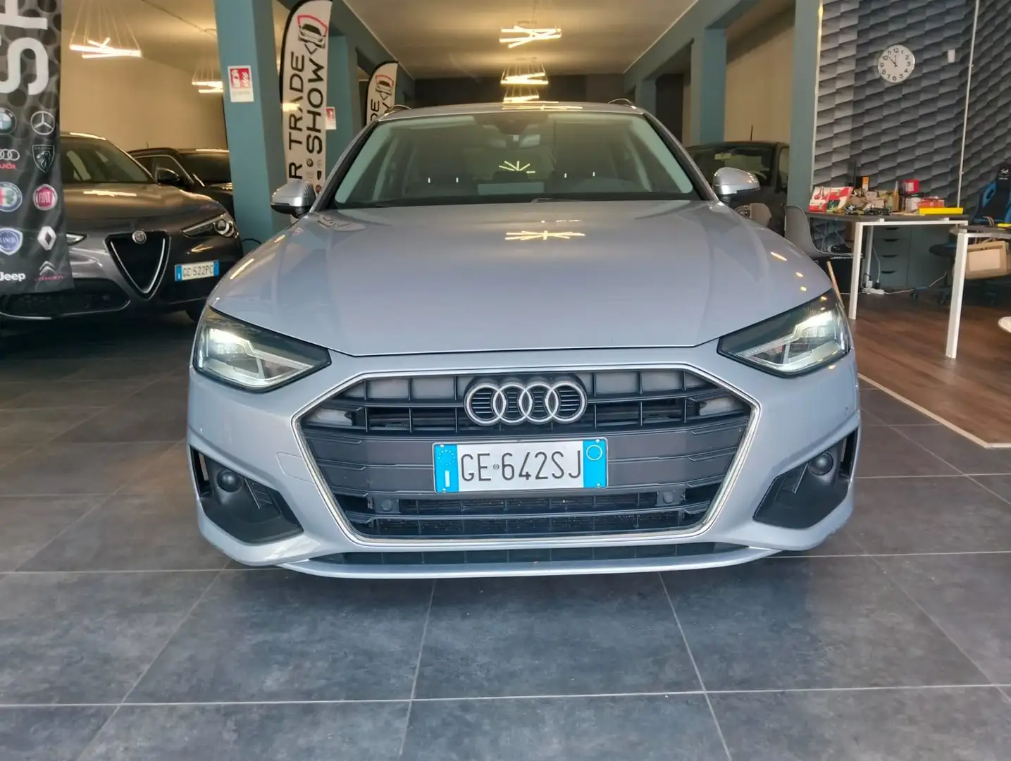 Audi A4 Avant 35 2.0 tdi mhev Business 163cv s-tronic Argento - 2