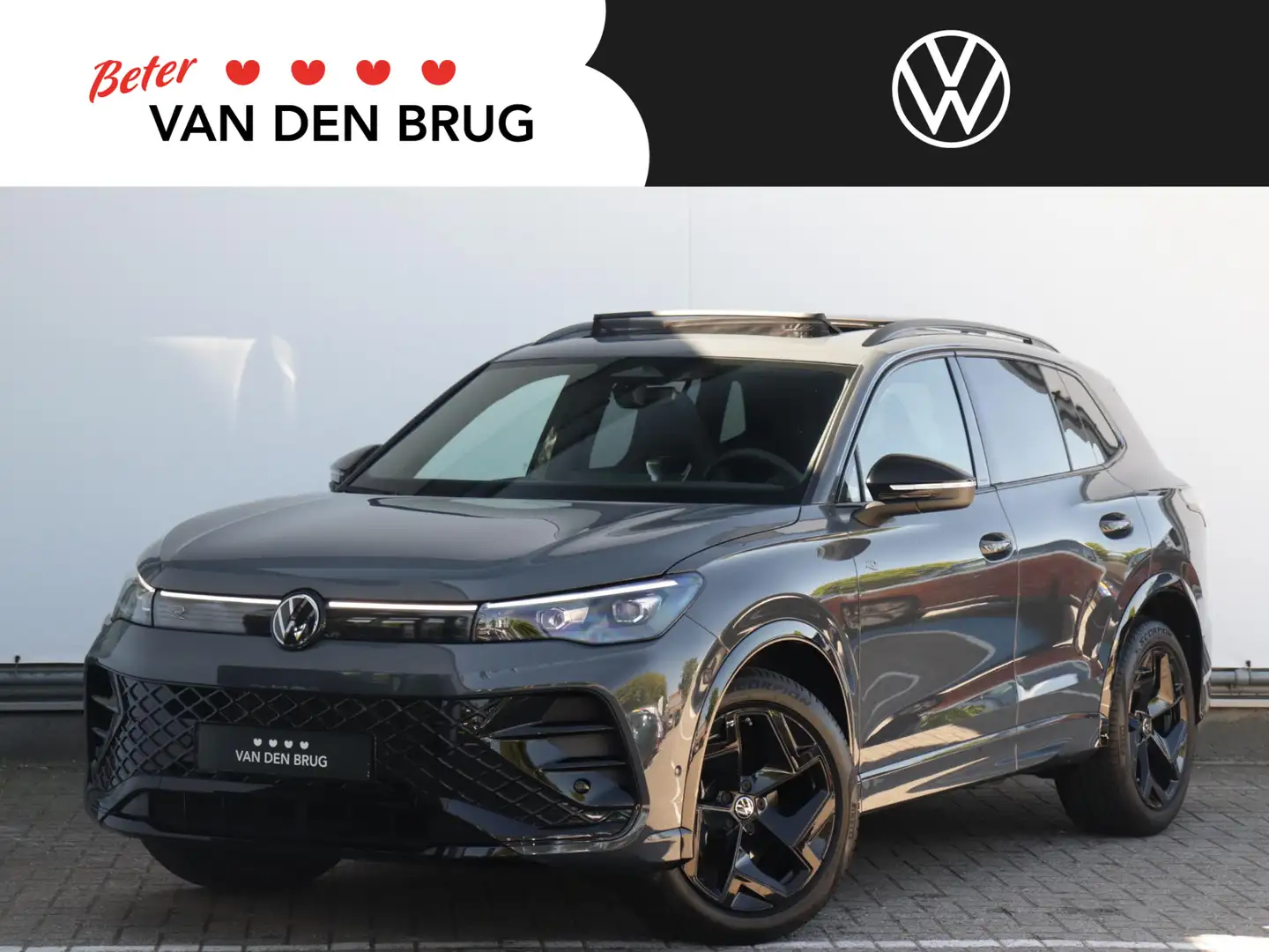Volkswagen Tiguan 1.5 eTSI R-Line | Panoramadak | Black style | Dode Gris - 1