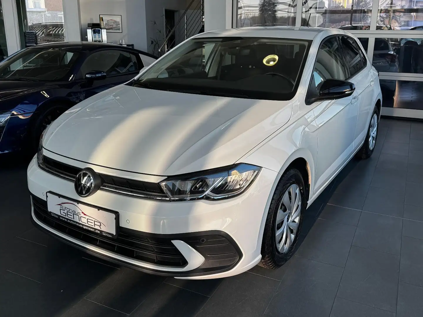 Volkswagen Polo VI Life 1.0 TSI "LED/PDC/VirtualC./Klima" - 2