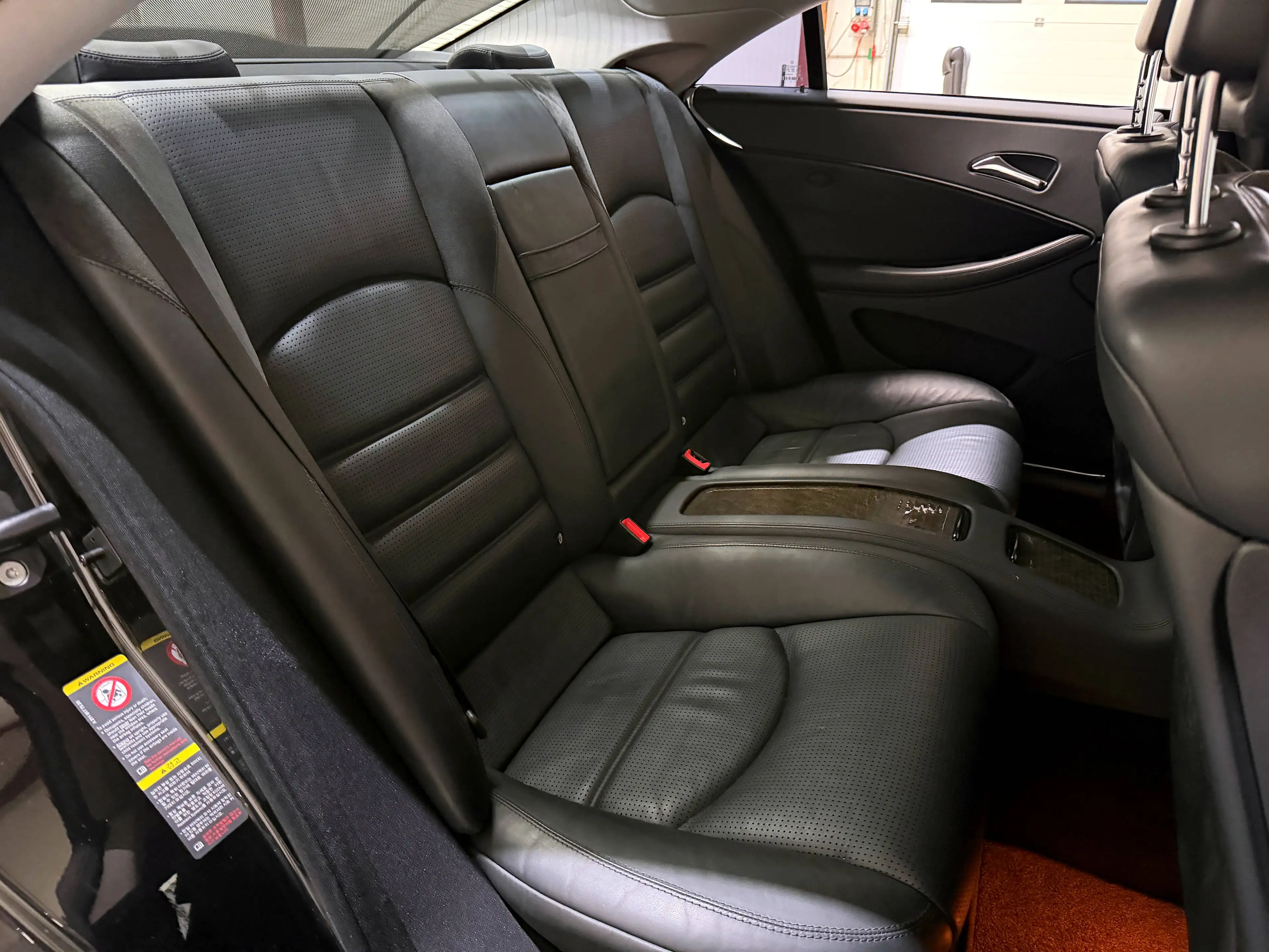 Mercedes-Benz CLS 63 AMG CLS 63 AMG*HARMANKARDON*SCHIEBEDACH*FACELIFT* — photo 14