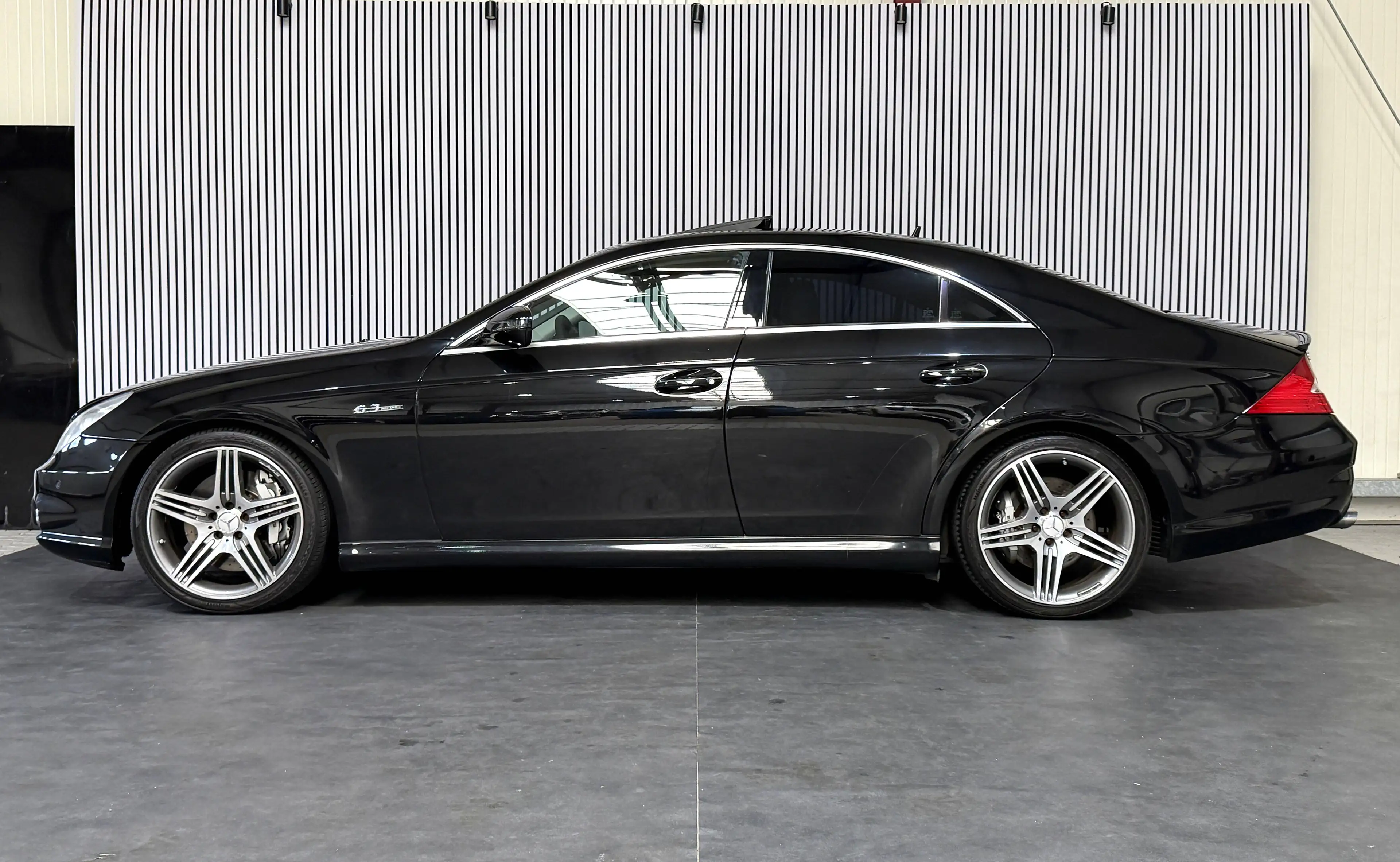 Mercedes-Benz CLS 63 AMG CLS 63 AMG*HARMANKARDON*SCHIEBEDACH*FACELIFT* — photo 4