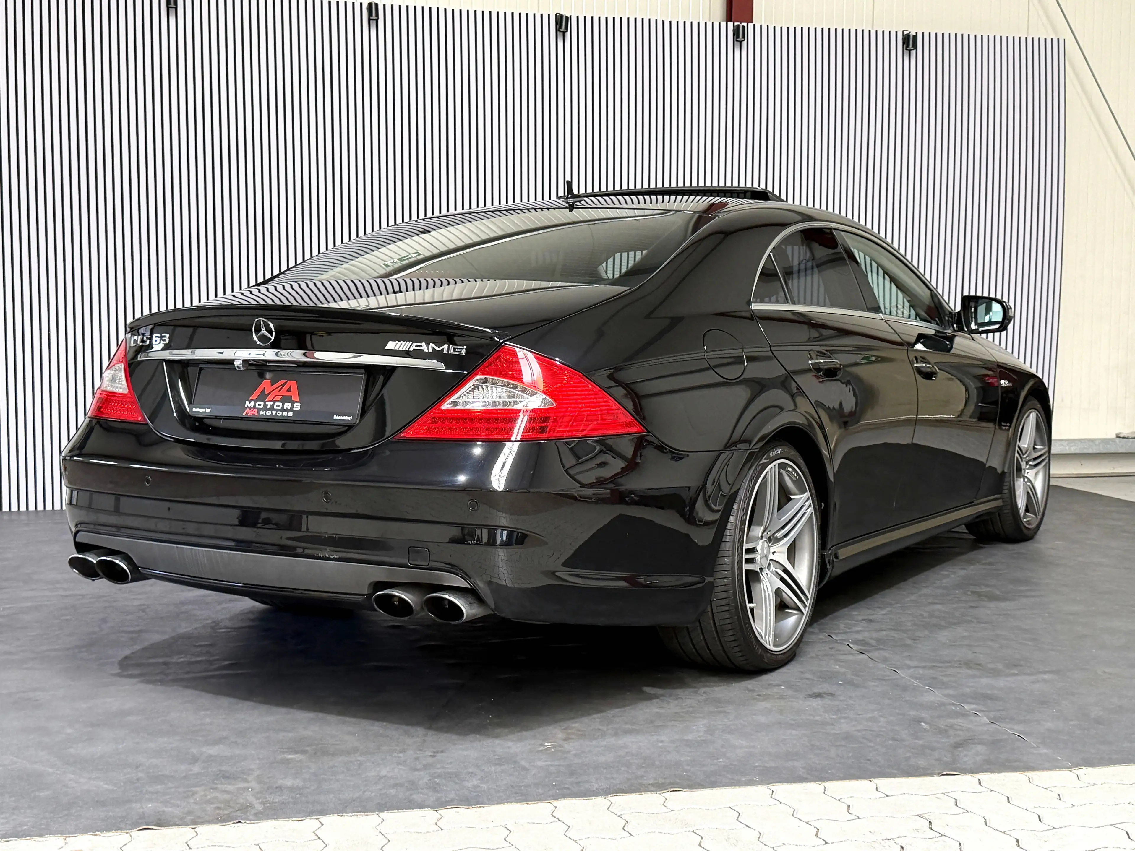 Mercedes-Benz CLS 63 AMG CLS 63 AMG*HARMANKARDON*SCHIEBEDACH*FACELIFT* — photo 6