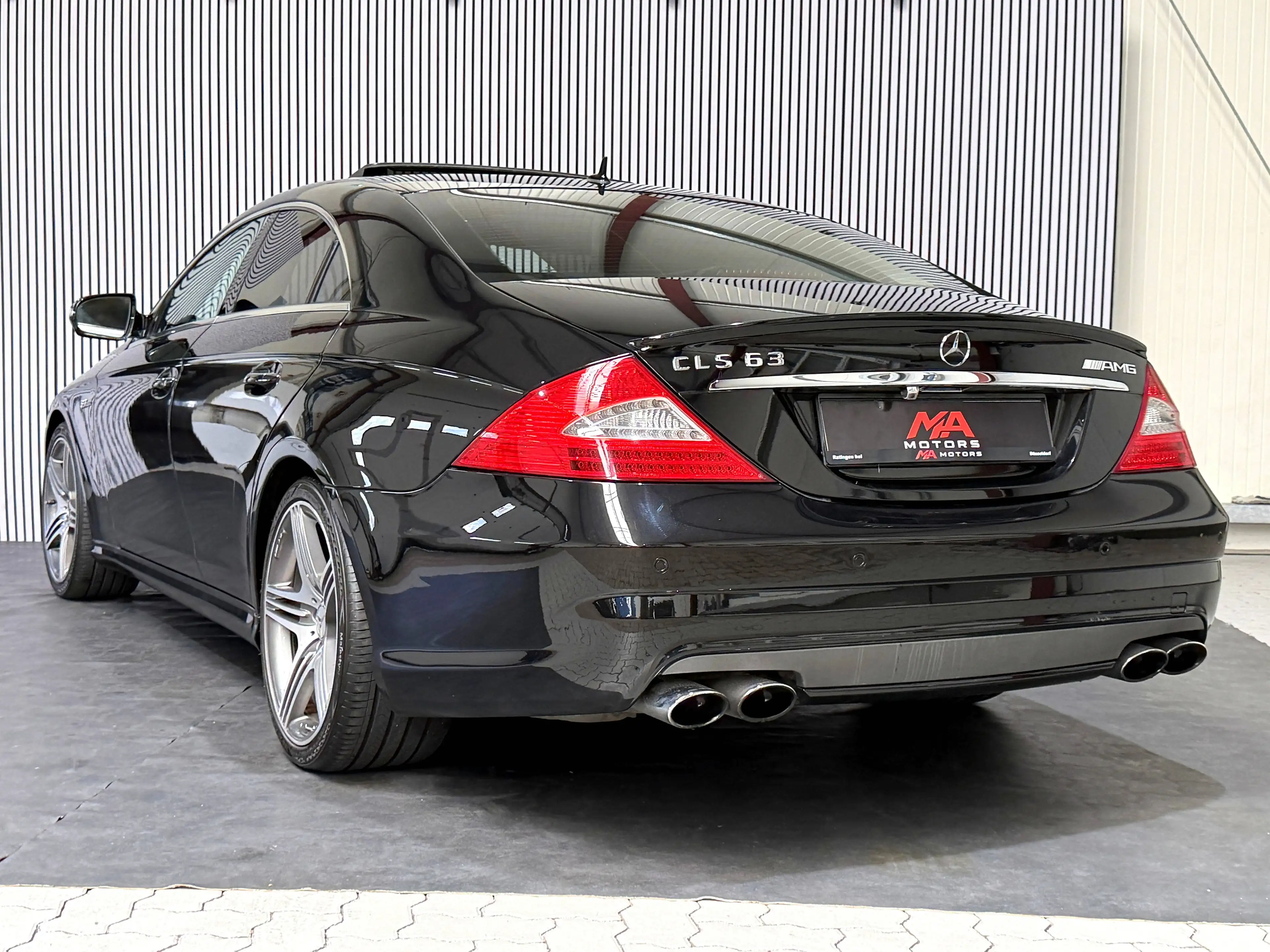 Mercedes-Benz CLS 63 AMG CLS 63 AMG*HARMANKARDON*SCHIEBEDACH*FACELIFT* — photo 8