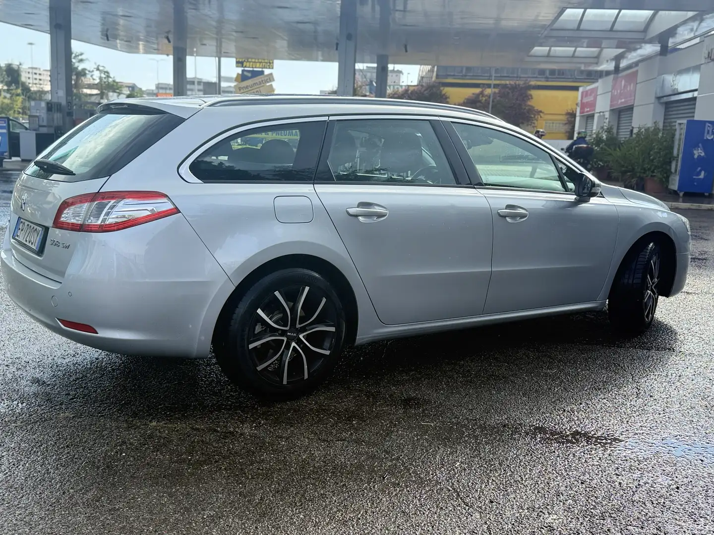 Peugeot 508 SW 2.0 hdi 16v Active Ciel 163cv - 2