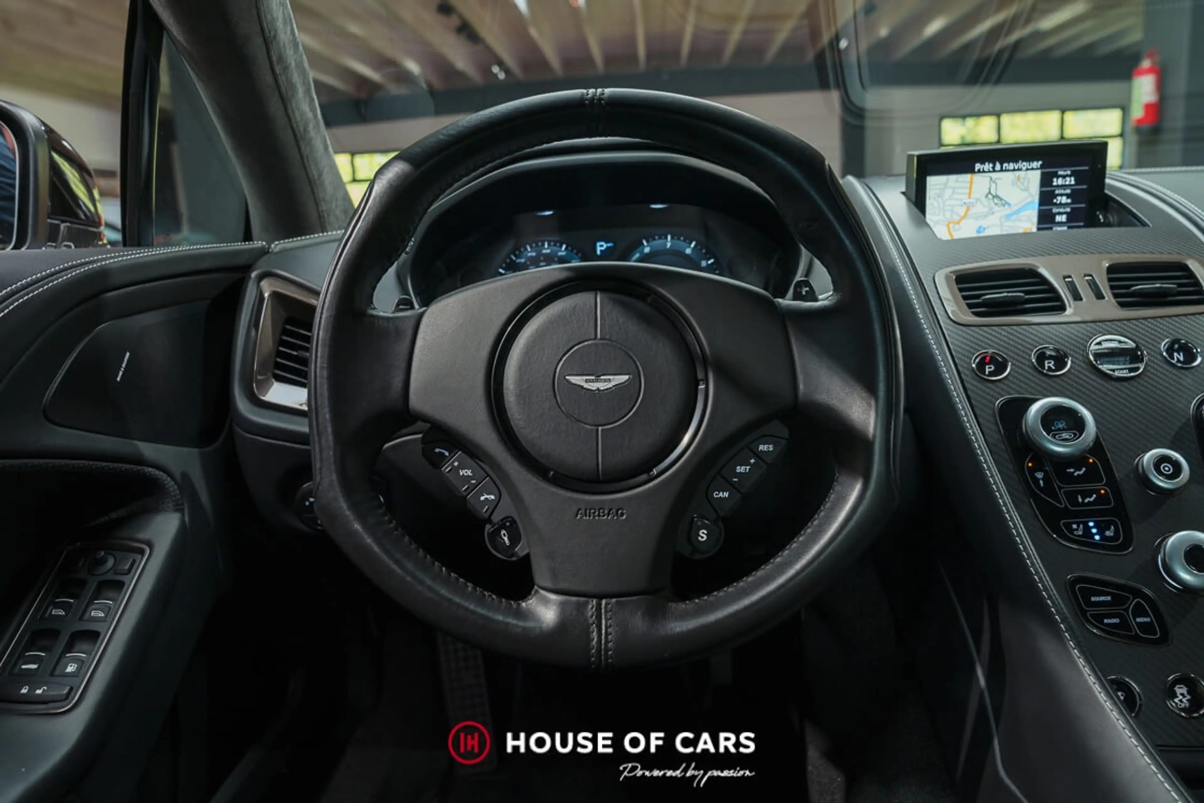 Aston Martin Vanquish II 2+2 TOUCHTRONIC III JUST SERVICED — photo 15