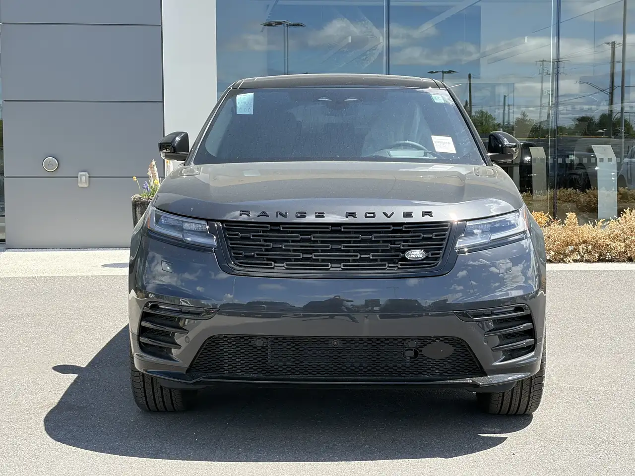 Land Rover Range Rover Velar снимка Land Rover Range Rover Velar