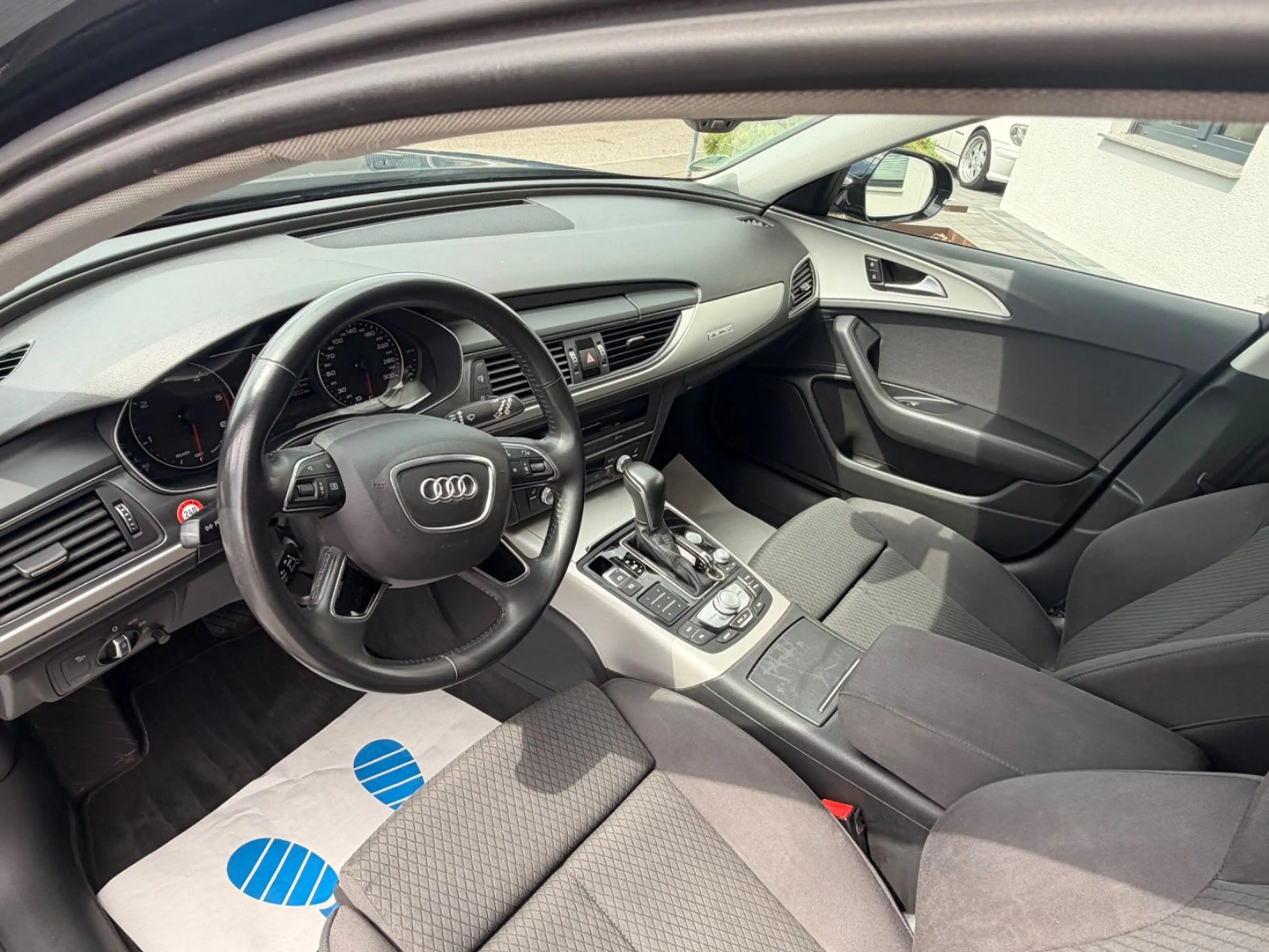 Audi A6 Avant 2.0 TDI quattro Automatik — photo 8