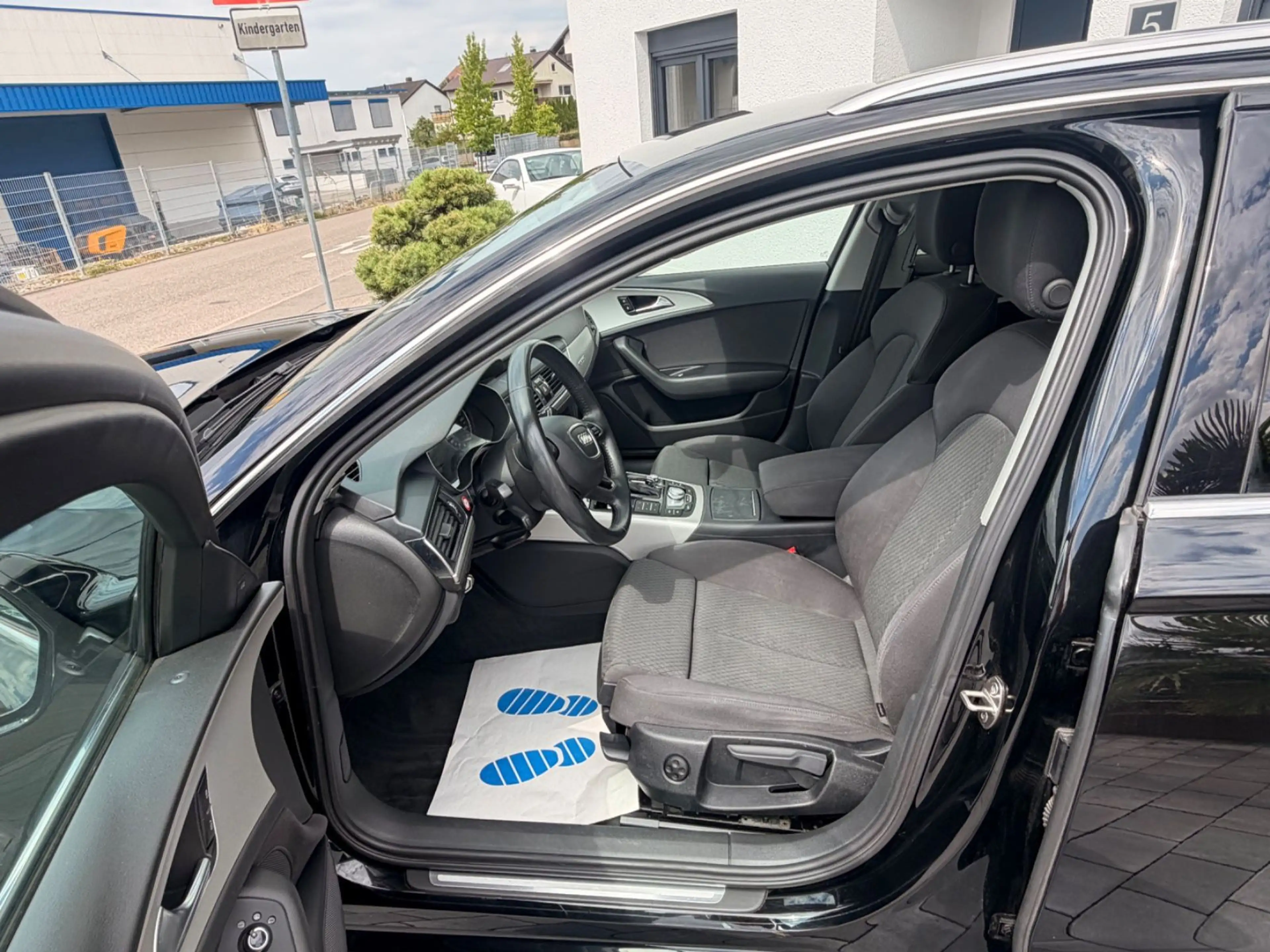 Audi A6 Avant 2.0 TDI quattro Automatik — photo 7