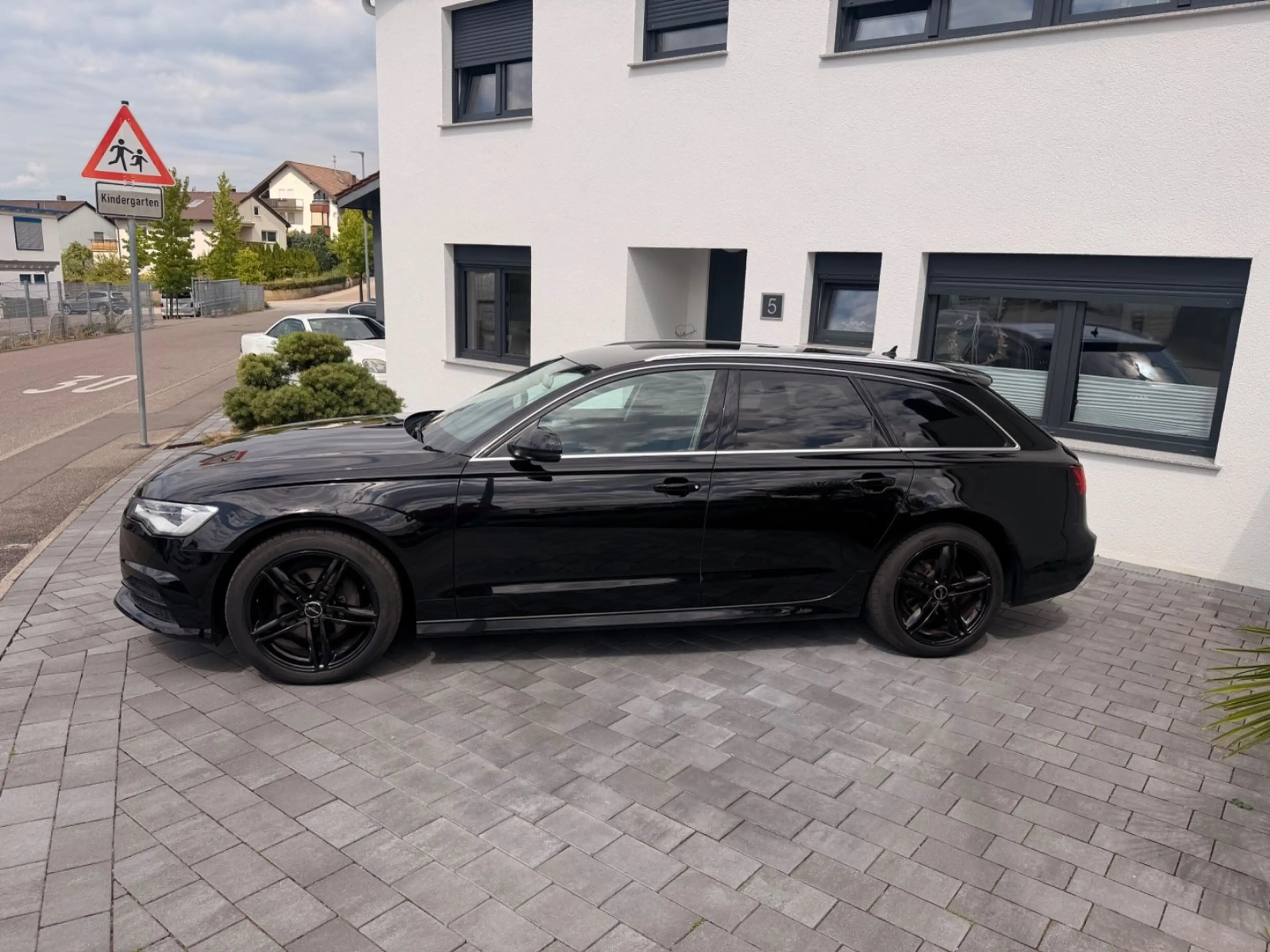 Audi A6 Avant 2.0 TDI quattro Automatik — photo 5