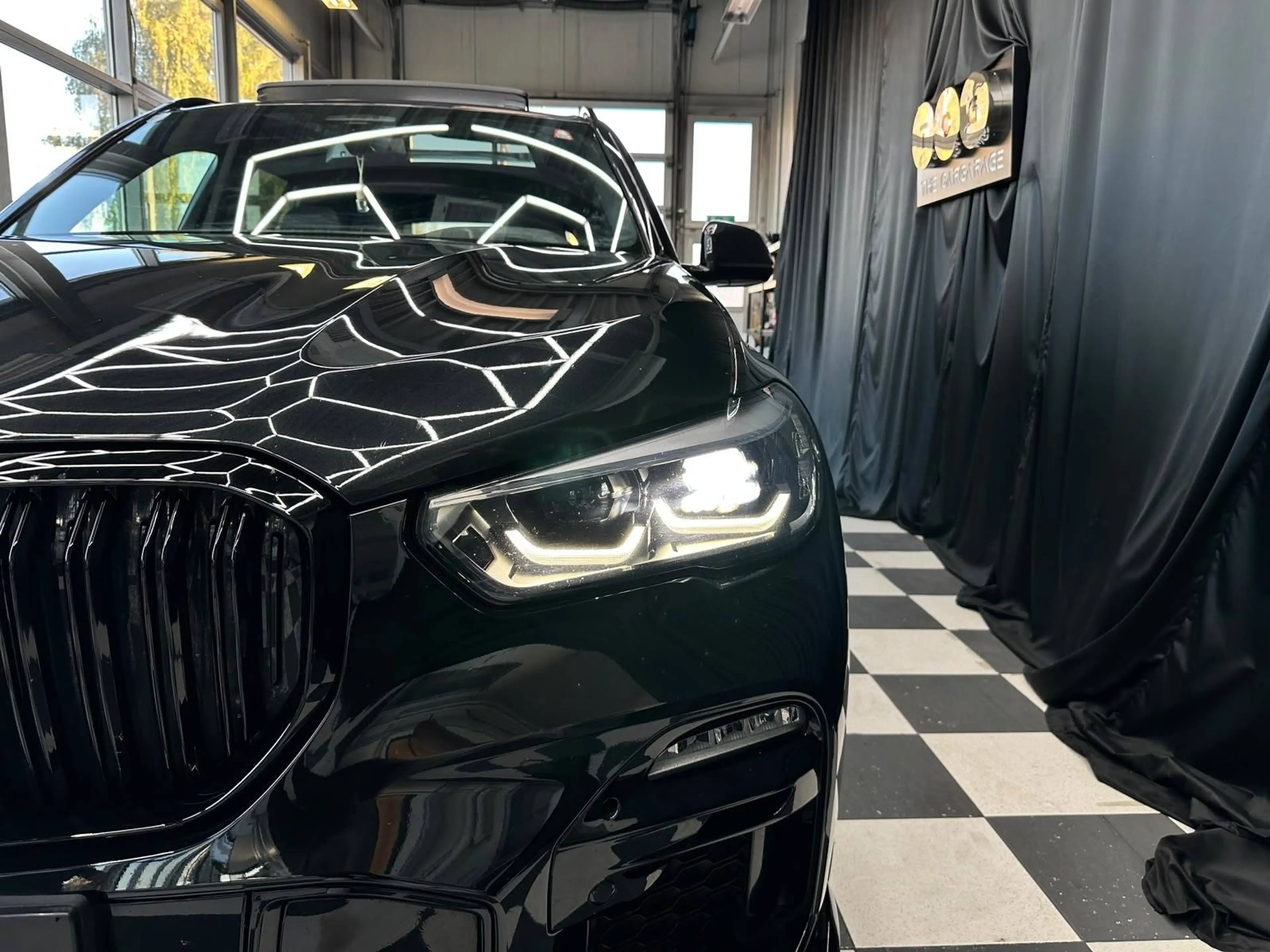 BMW X5 xDrive 30 d M Sport — photo 3