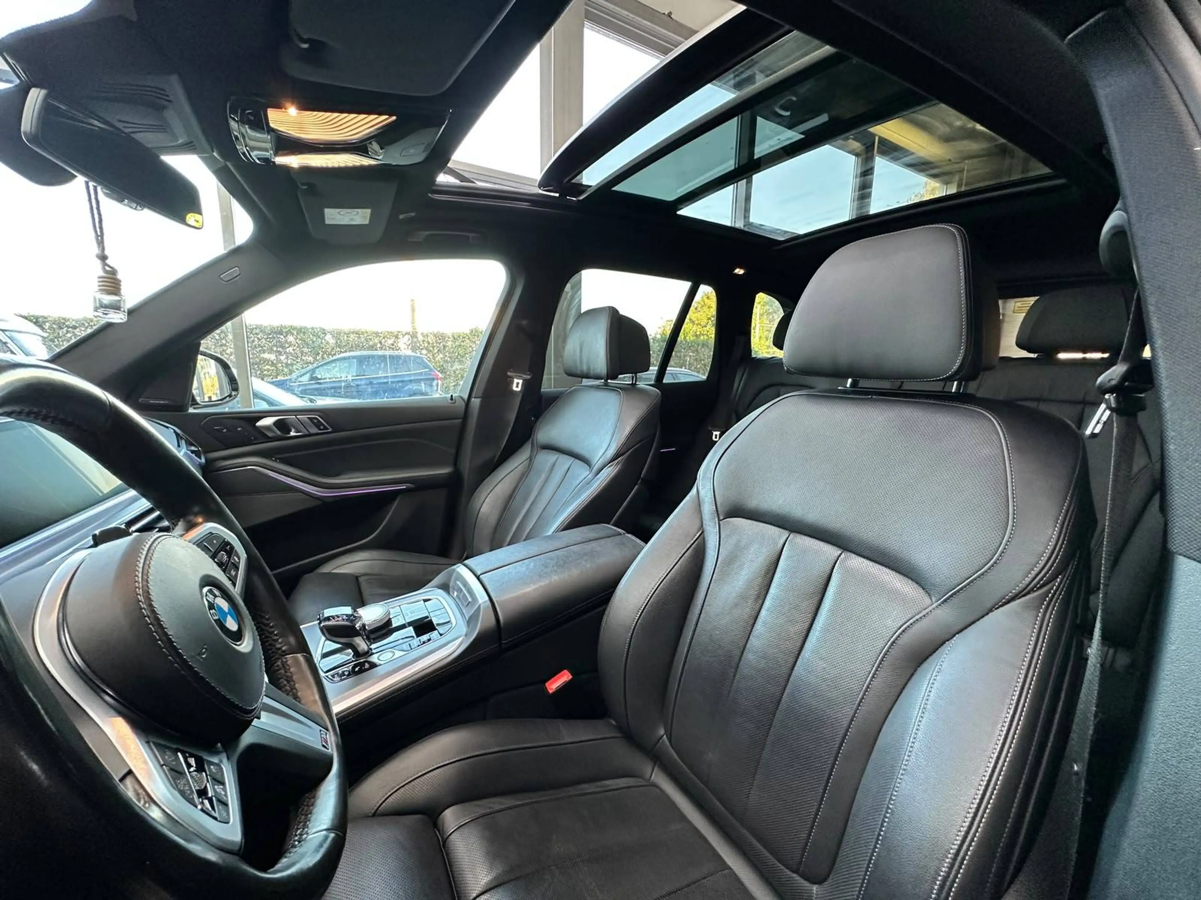 BMW X5 xDrive 30 d M Sport — photo 14