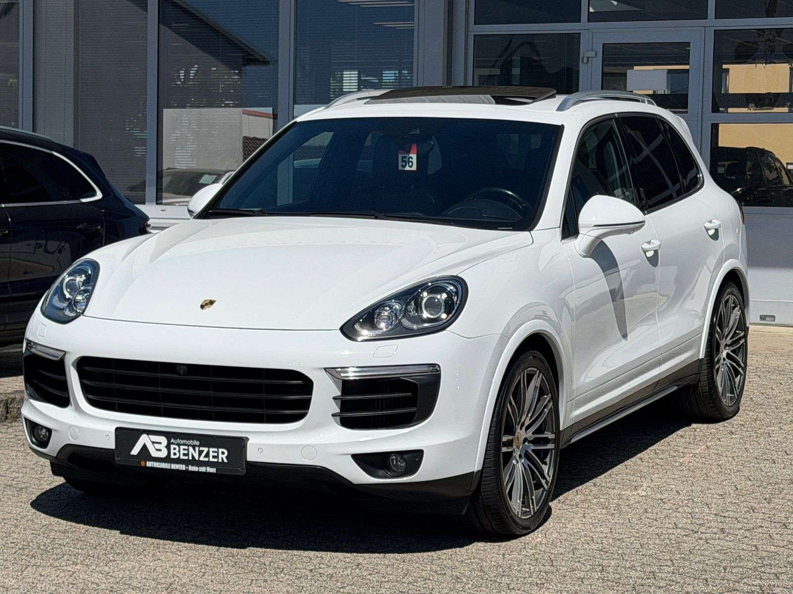 Second hand Porsche Cayenne 
