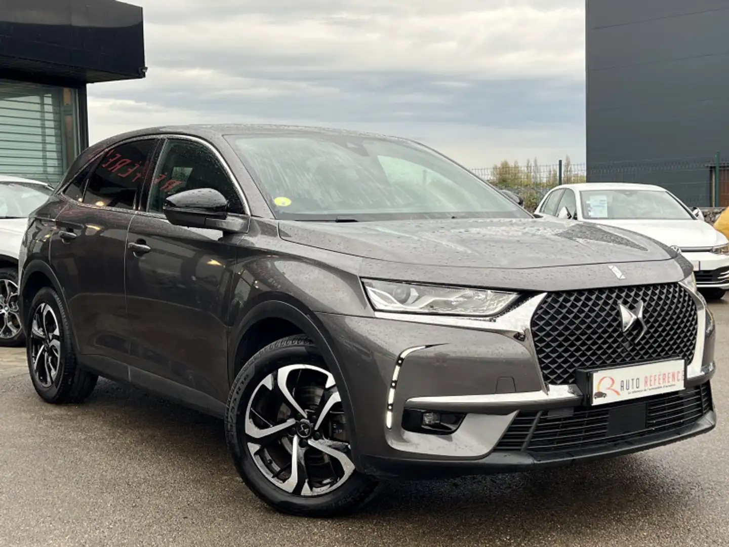 DS Automobiles DS 7 Crossback BLUEHDI 130 CH EAT8 / 1ERE MAIN / CARPLAY / GPS Grau - 2