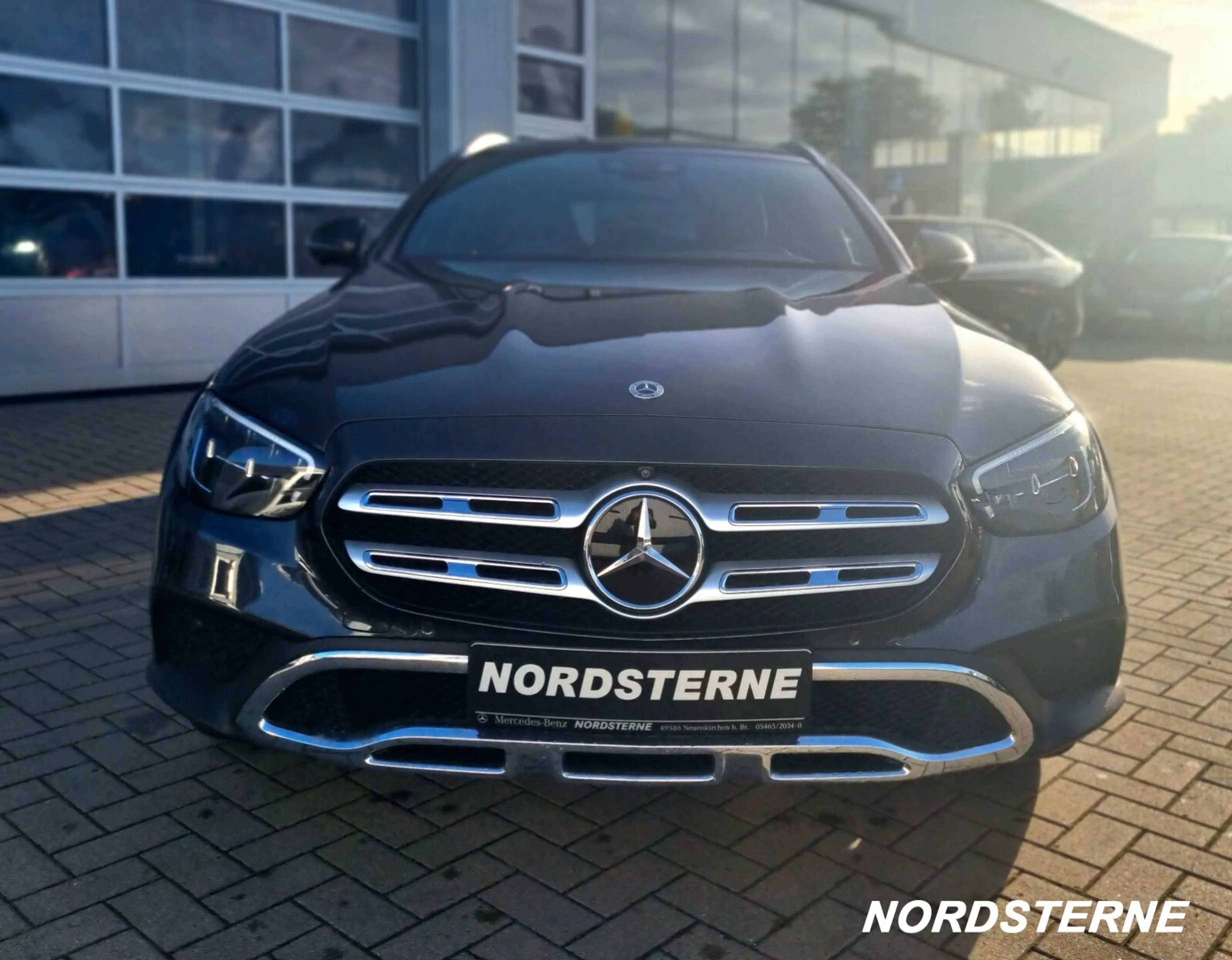 Mercedes-Benz E 400 E 400 d 4MATIC T-Modell All-Terrain  AMG Line — photo 3