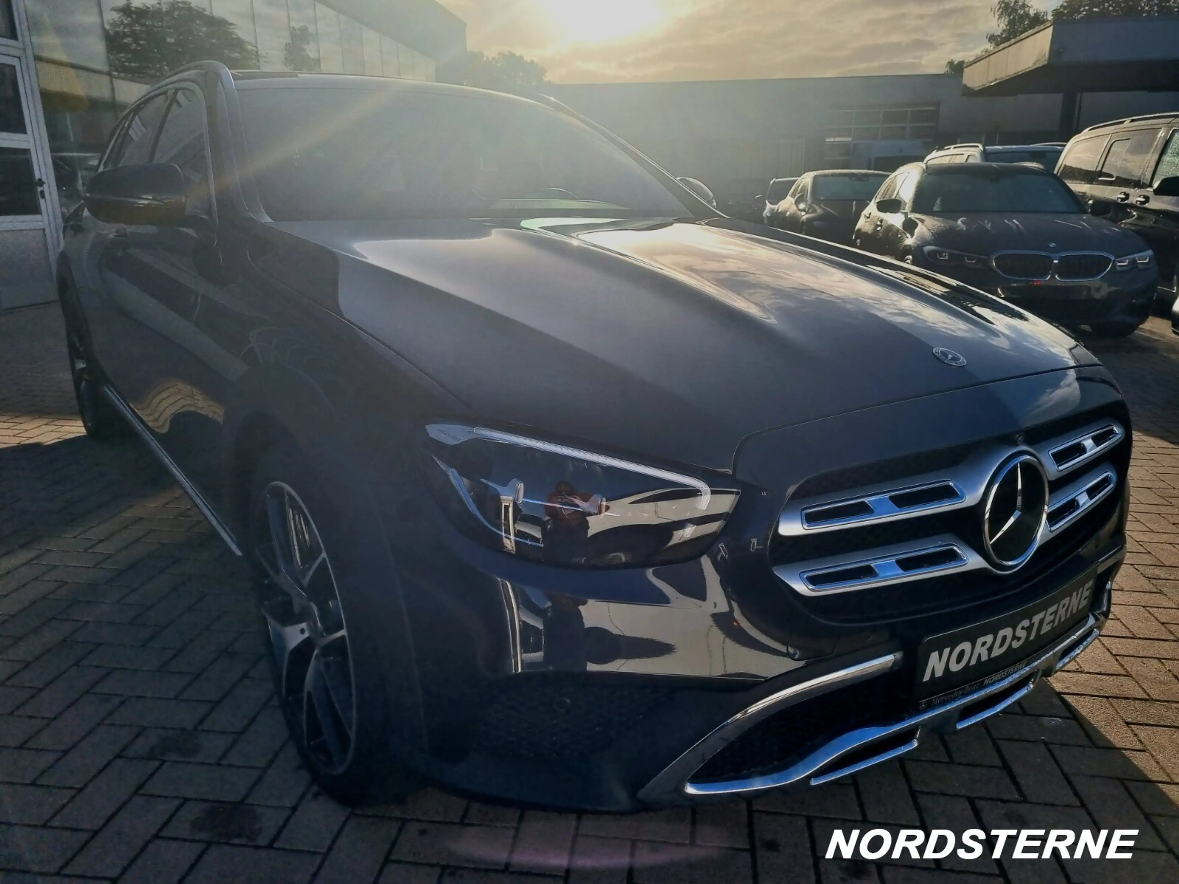 Mercedes-Benz E 400 E 400 d 4MATIC T-Modell All-Terrain  AMG Line — photo 4