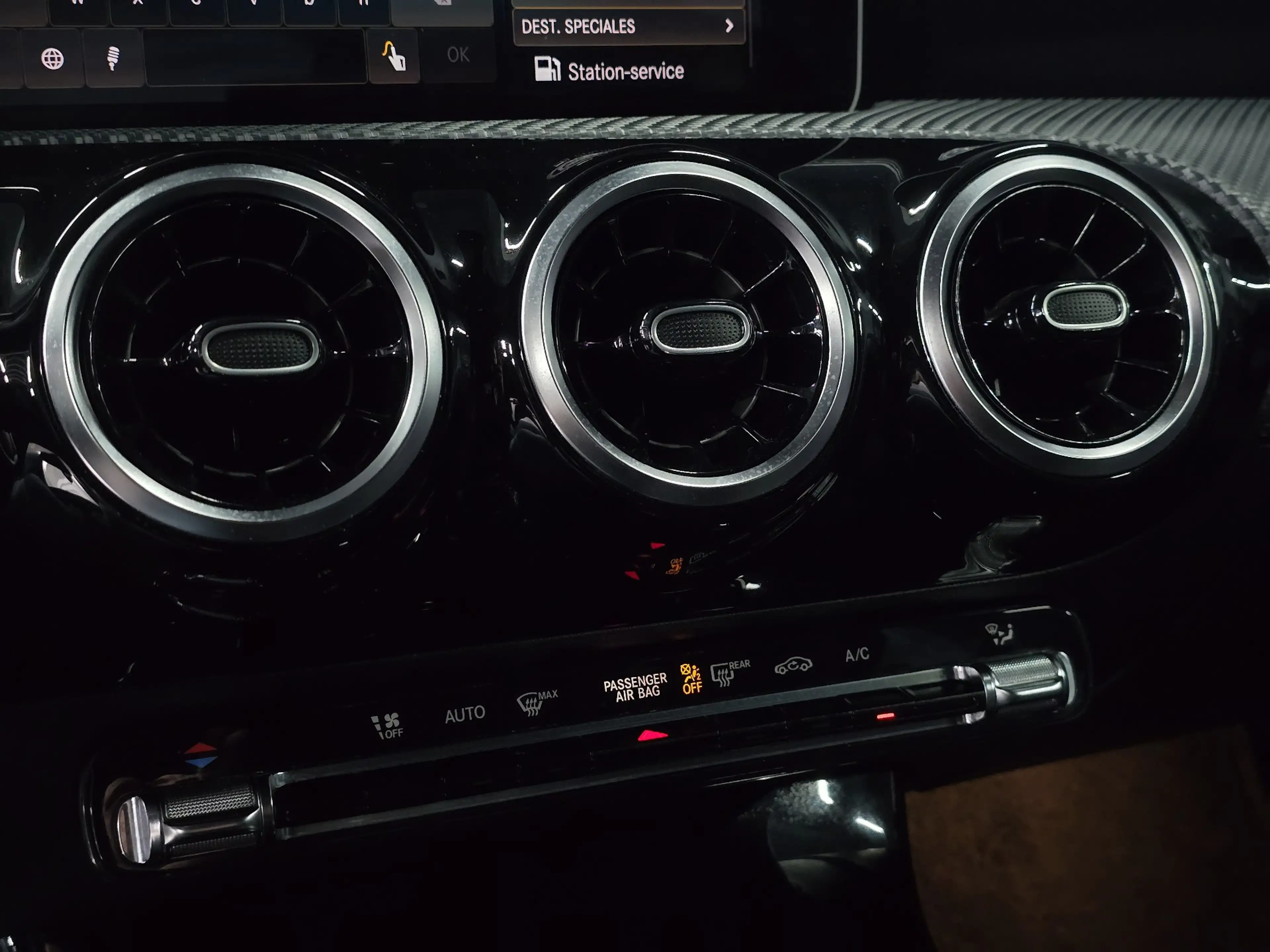 Mercedes-Benz A 180 d Automatique * Garantie * — photo 14
