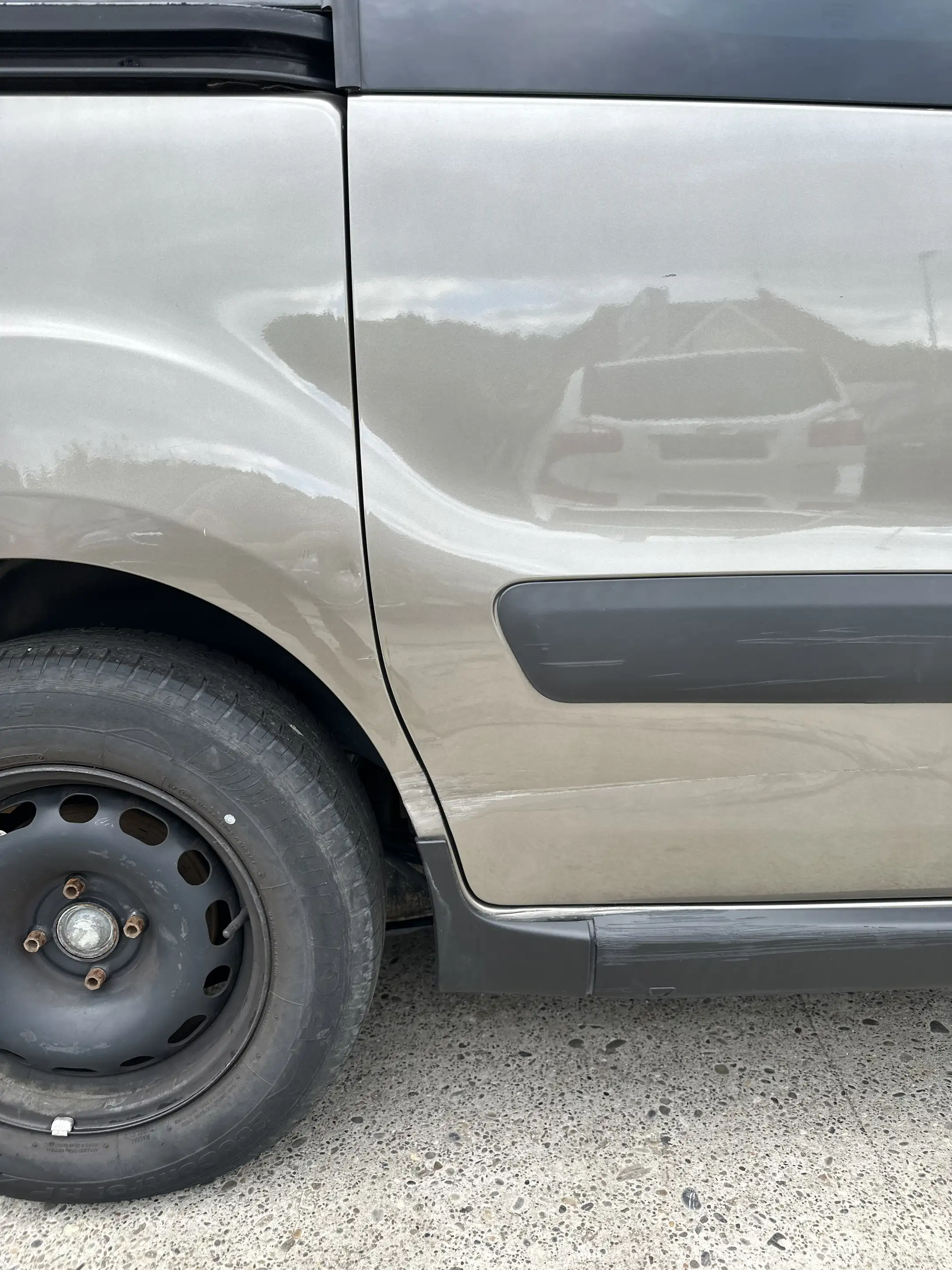 Citroen Berlingo Berlingo Kombi Diesel  5-Türer Multispace BlueHDi — photo 6