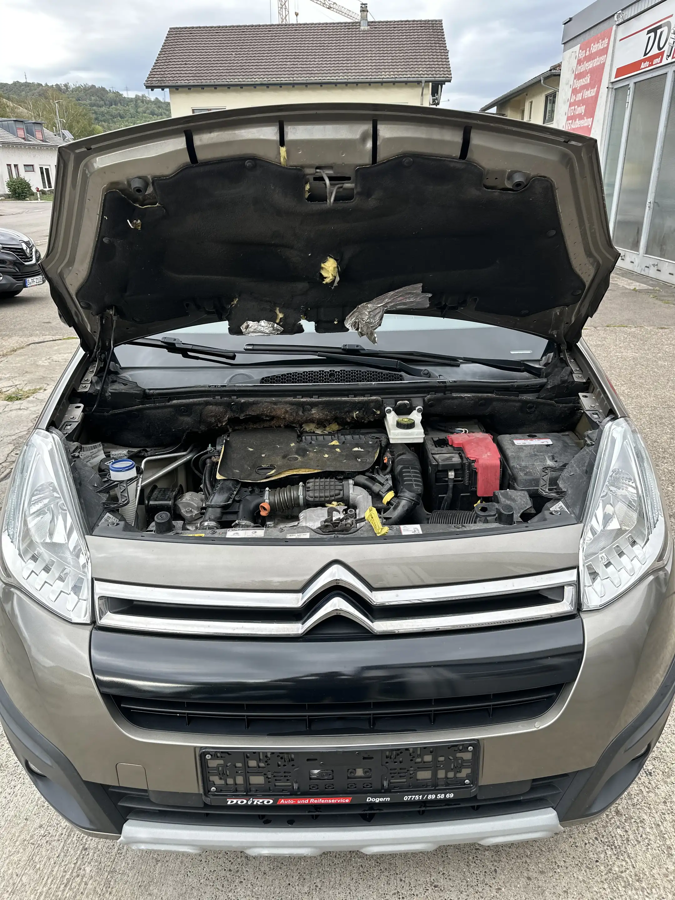 Citroen Berlingo Berlingo Kombi Diesel  5-Türer Multispace BlueHDi — photo 9