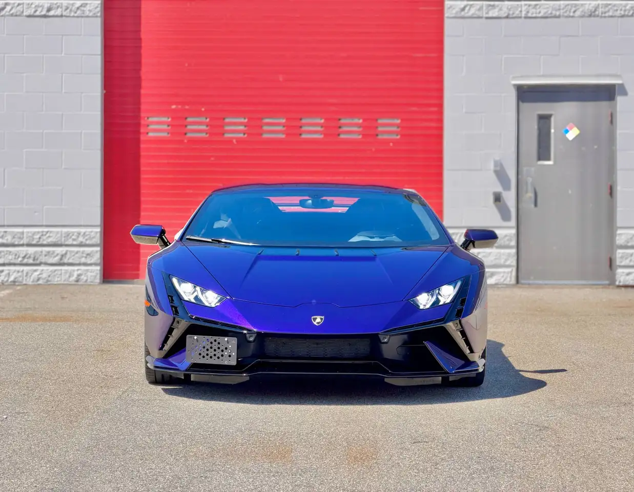 Lamborghini Huracán снимка Lamborghini Huracán