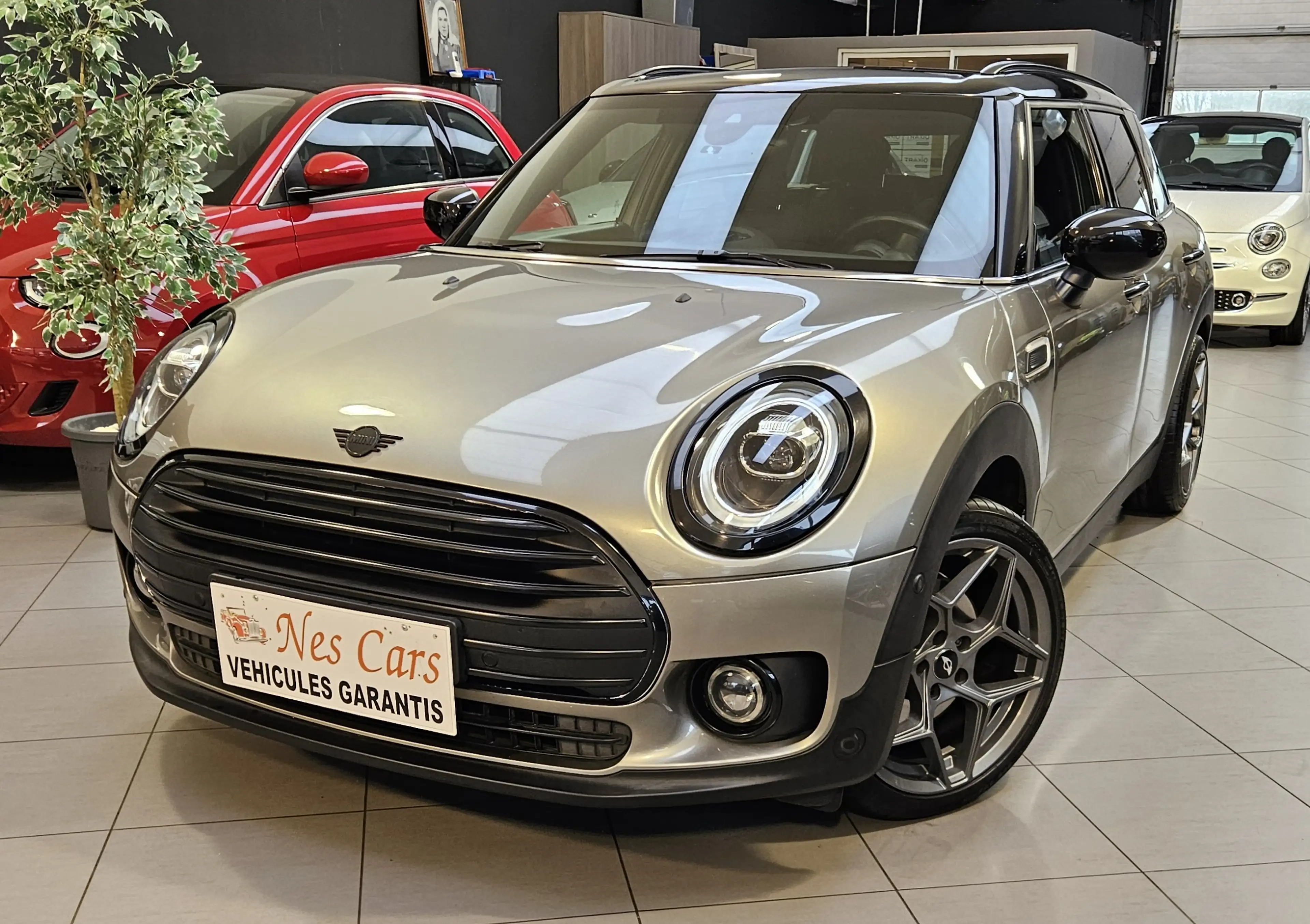 MINI Cooper D Clubman 2.0 D,AUTO,CUIR,GPS,LED,CAMERA,JA 18,GARANTIE 1 AN