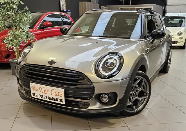 MINI Cooper D Clubman 2.0 D,AUTO,CUIR,GPS,LED,CAMERA,JA 18,GARANTIE 1 AN
