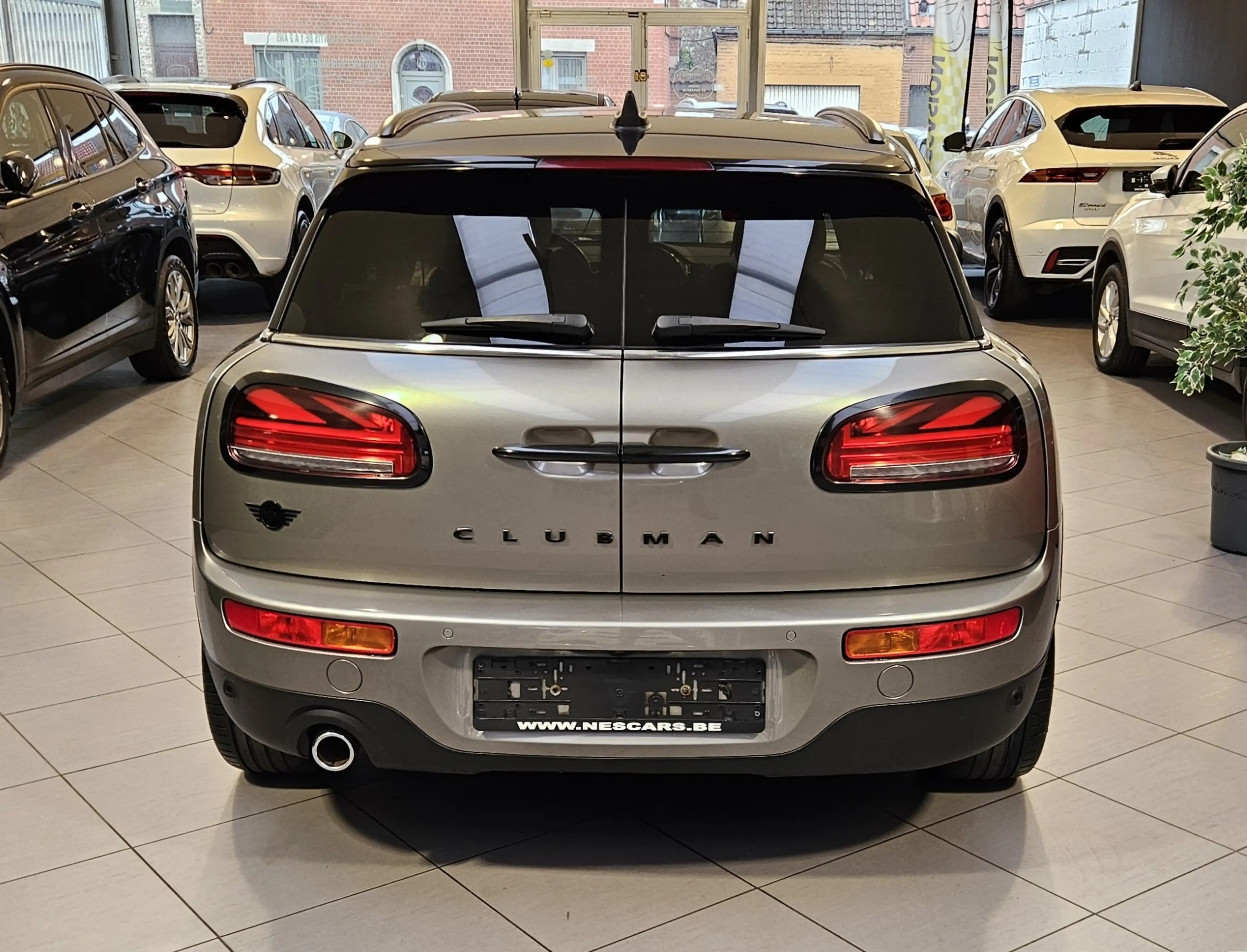 MINI Cooper D Clubman 2.0 D,AUTO,CUIR,GPS,LED,CAMERA,JA 18,GARANTIE 1 AN — photo 5