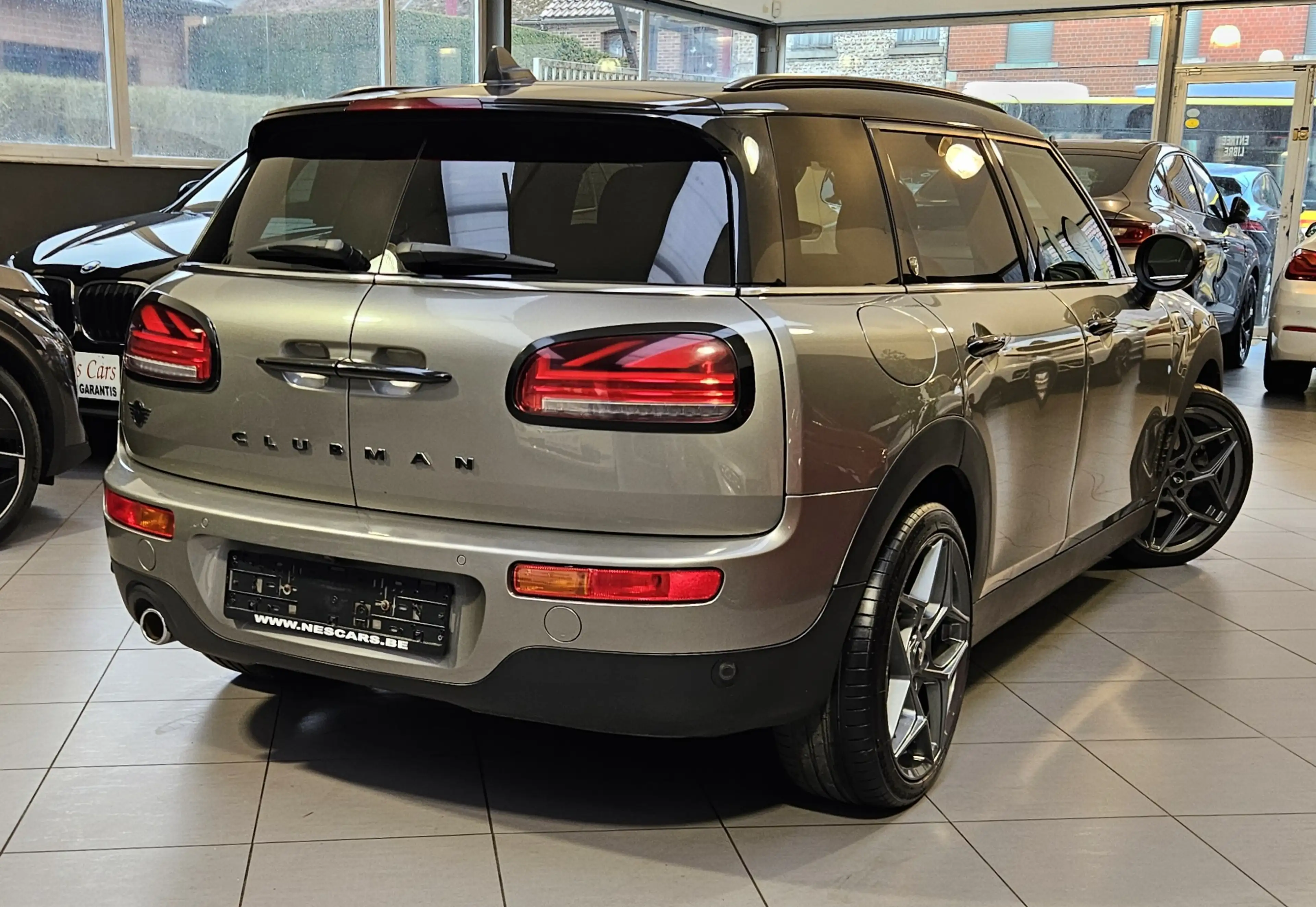 MINI Cooper D Clubman 2.0 D,AUTO,CUIR,GPS,LED,CAMERA,JA 18,GARANTIE 1 AN — photo 10