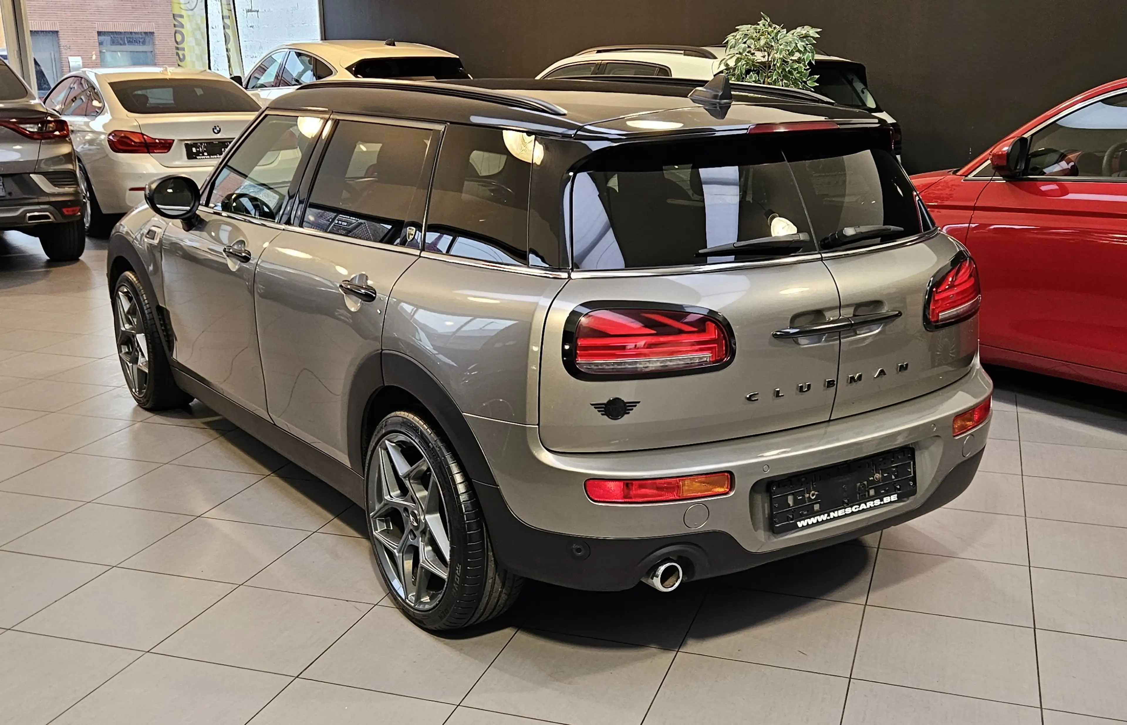 MINI Cooper D Clubman 2.0 D,AUTO,CUIR,GPS,LED,CAMERA,JA 18,GARANTIE 1 AN — photo 6