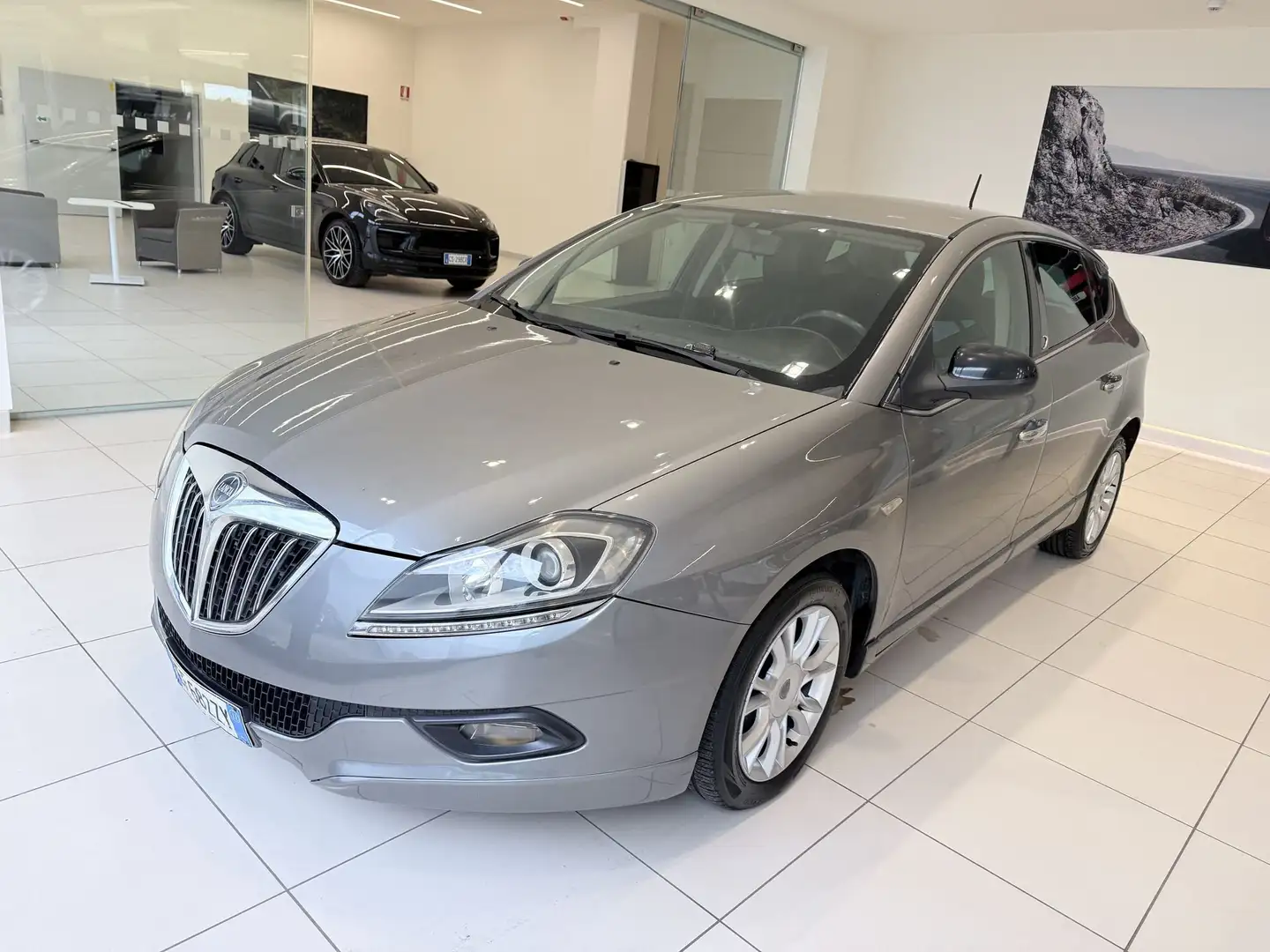 Lancia Delta Delta 1.6 MJT DPF Selectronic Argento Gris - 1