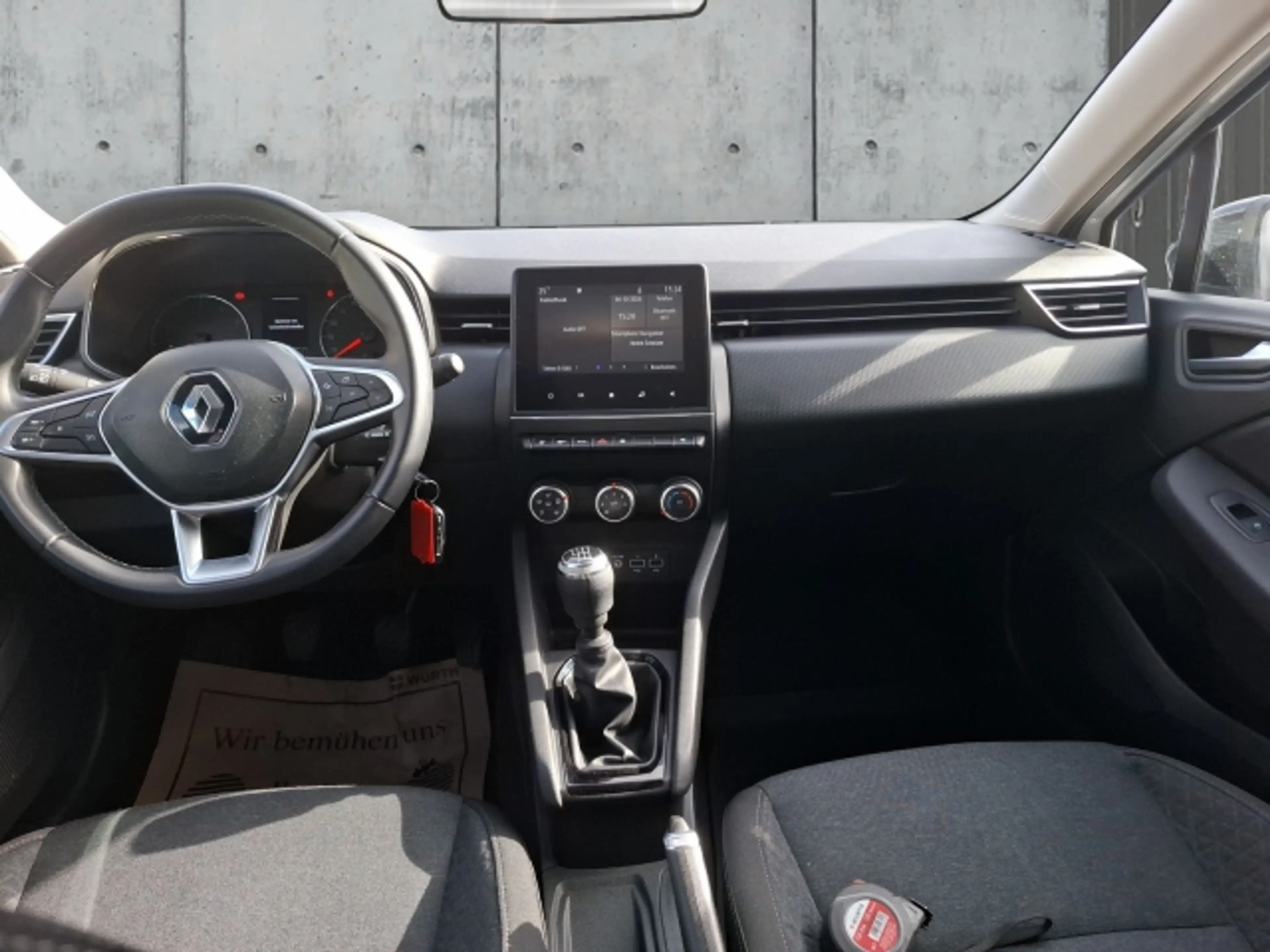 Renault Clio EQUILIBRE TCe 90 — photo 13