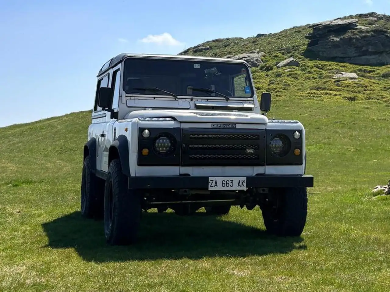 Land Rover Defender