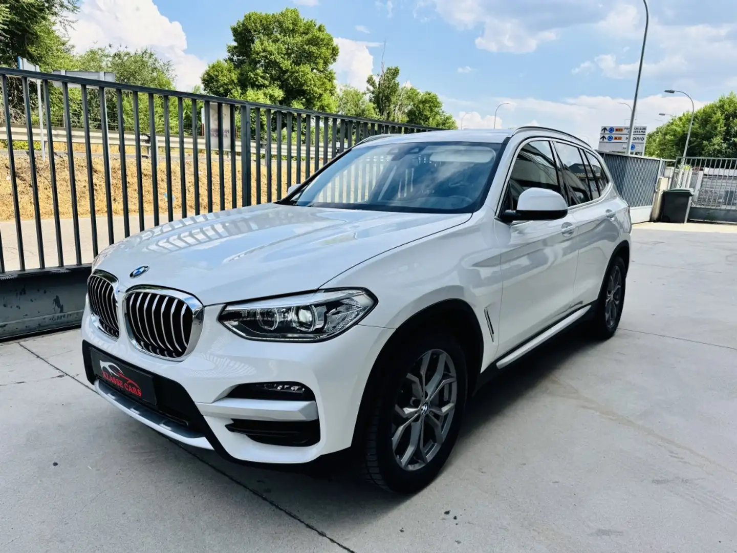 BMW X3 xDrive 30dA Weiß - 2