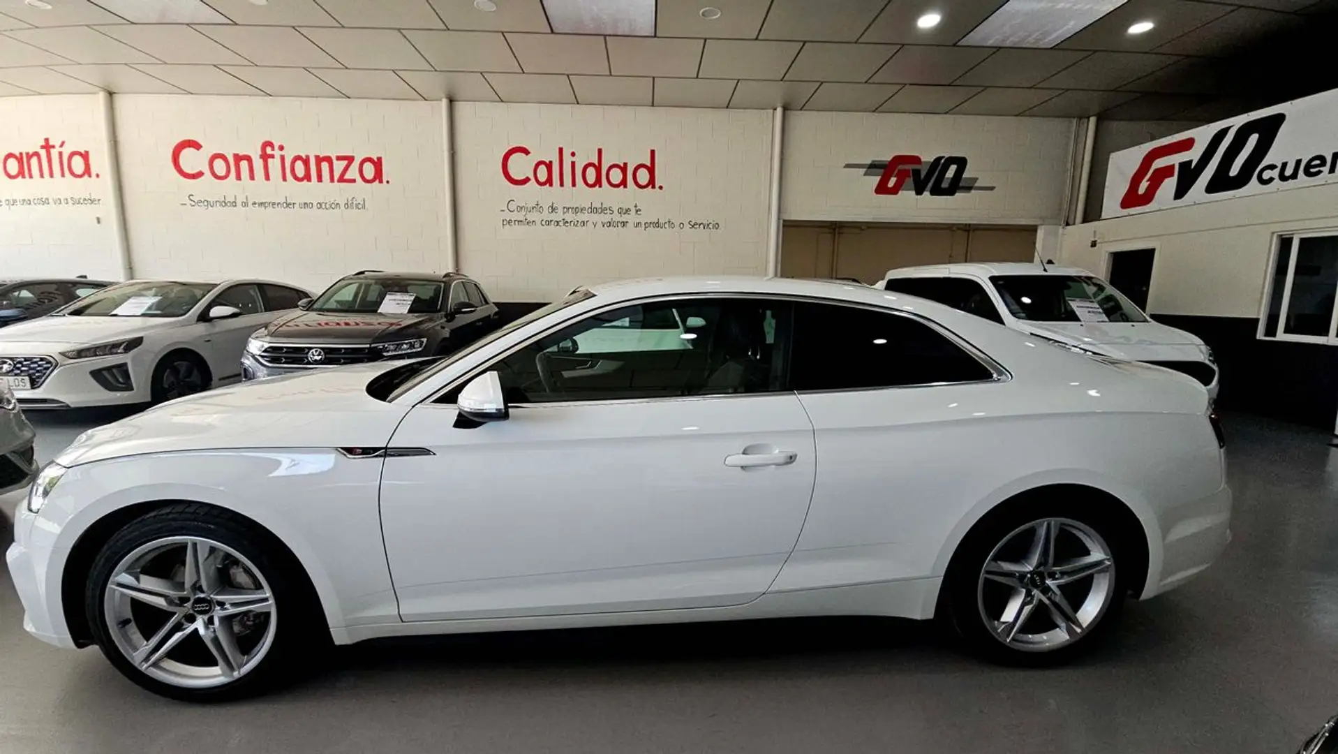 Audi A5 Coupé 3.0TDI S Line quattro S tronic 160kW Blanc - 2