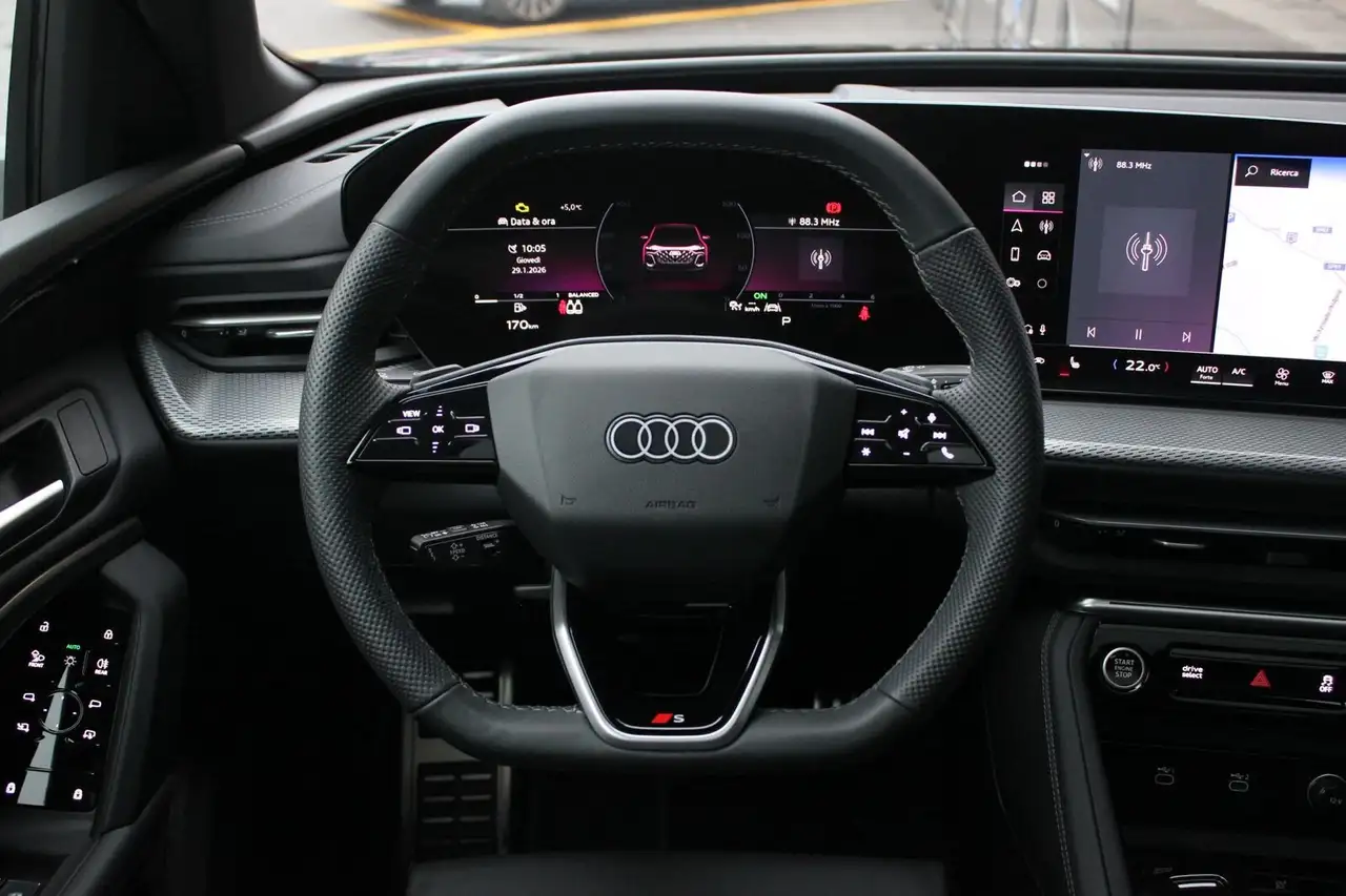 Audi Q5 S line edition 40 TDI 150 kW mHEV S tronic quattro 11