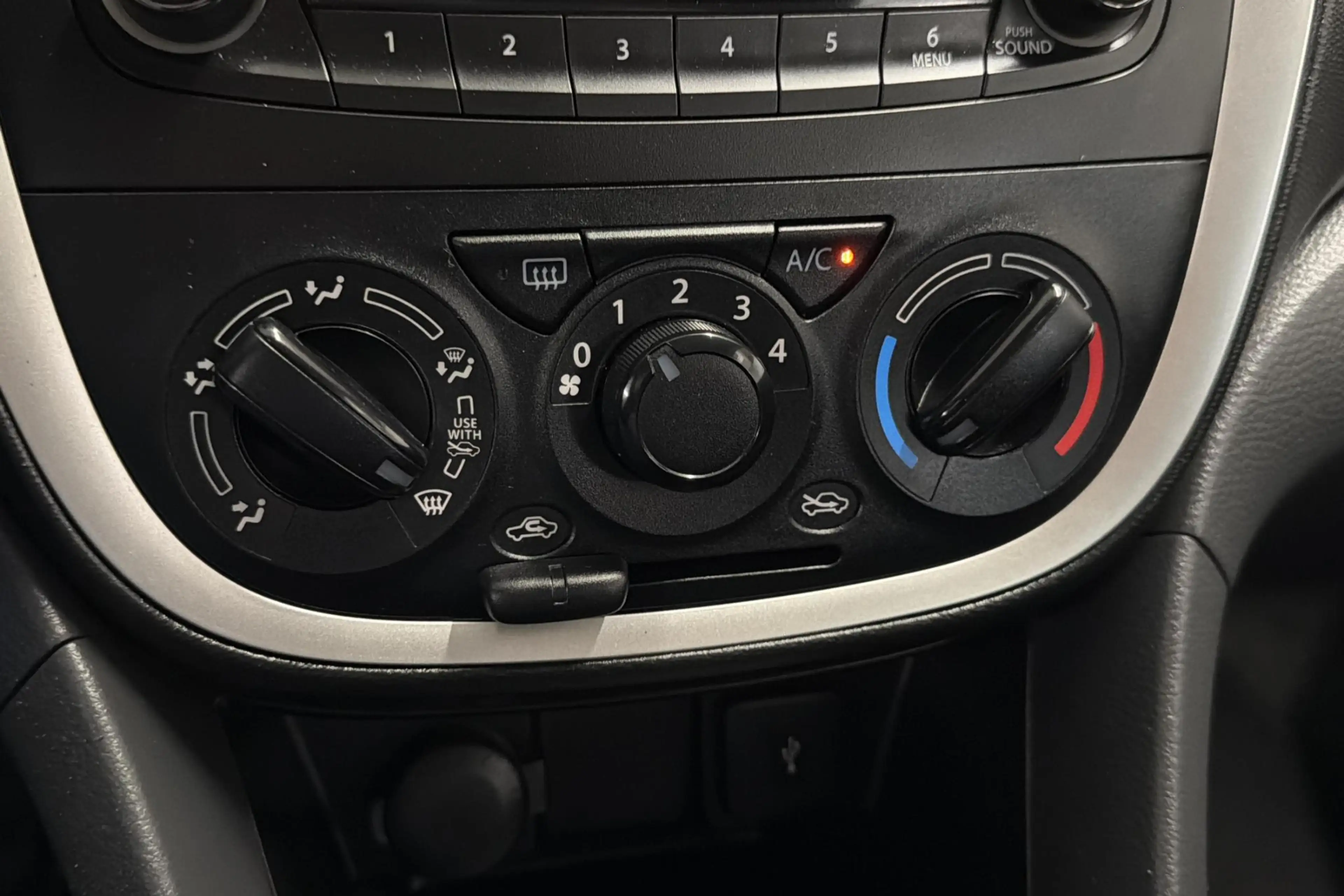 Suzuki Celerio 1.0 Grand Advantage — photo 15