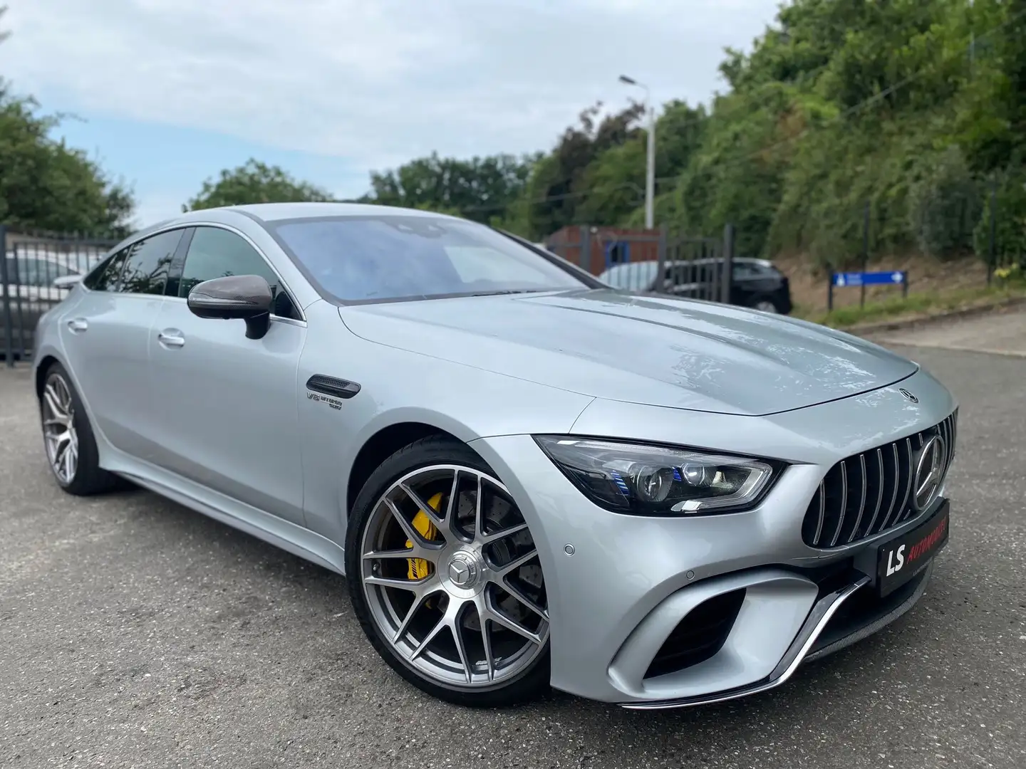 Mercedes-Benz AMG GT 63 S 4-Matic+*PackCarbon*Premium+pack* Plateado - 1